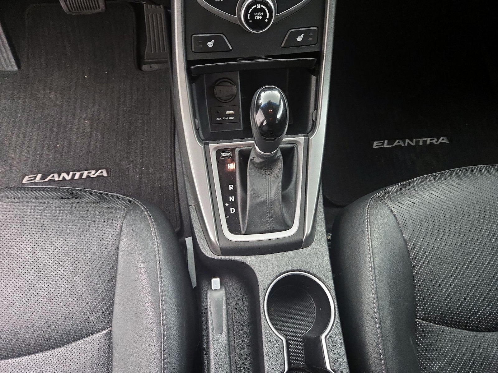 2016 Hyundai Elantra Limited - Photo 18