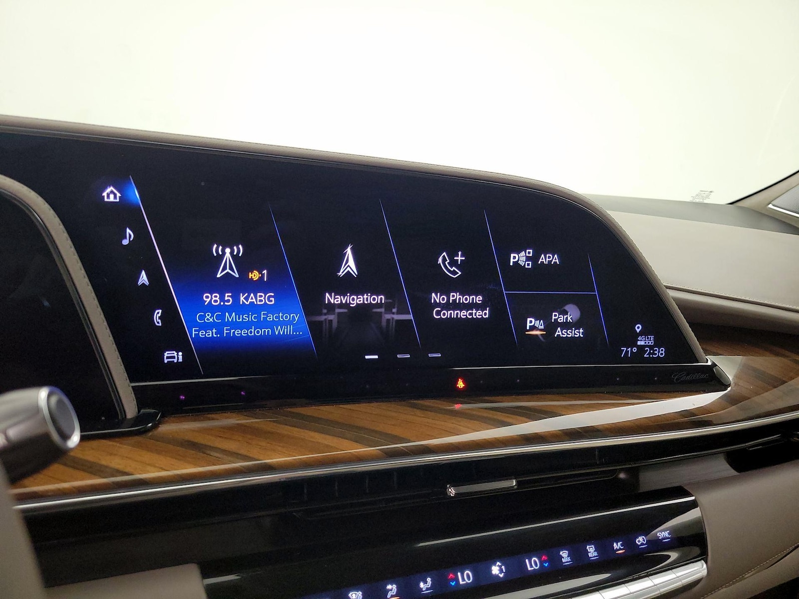 2024 Cadillac Escalade Sport Platinum - Photo 17