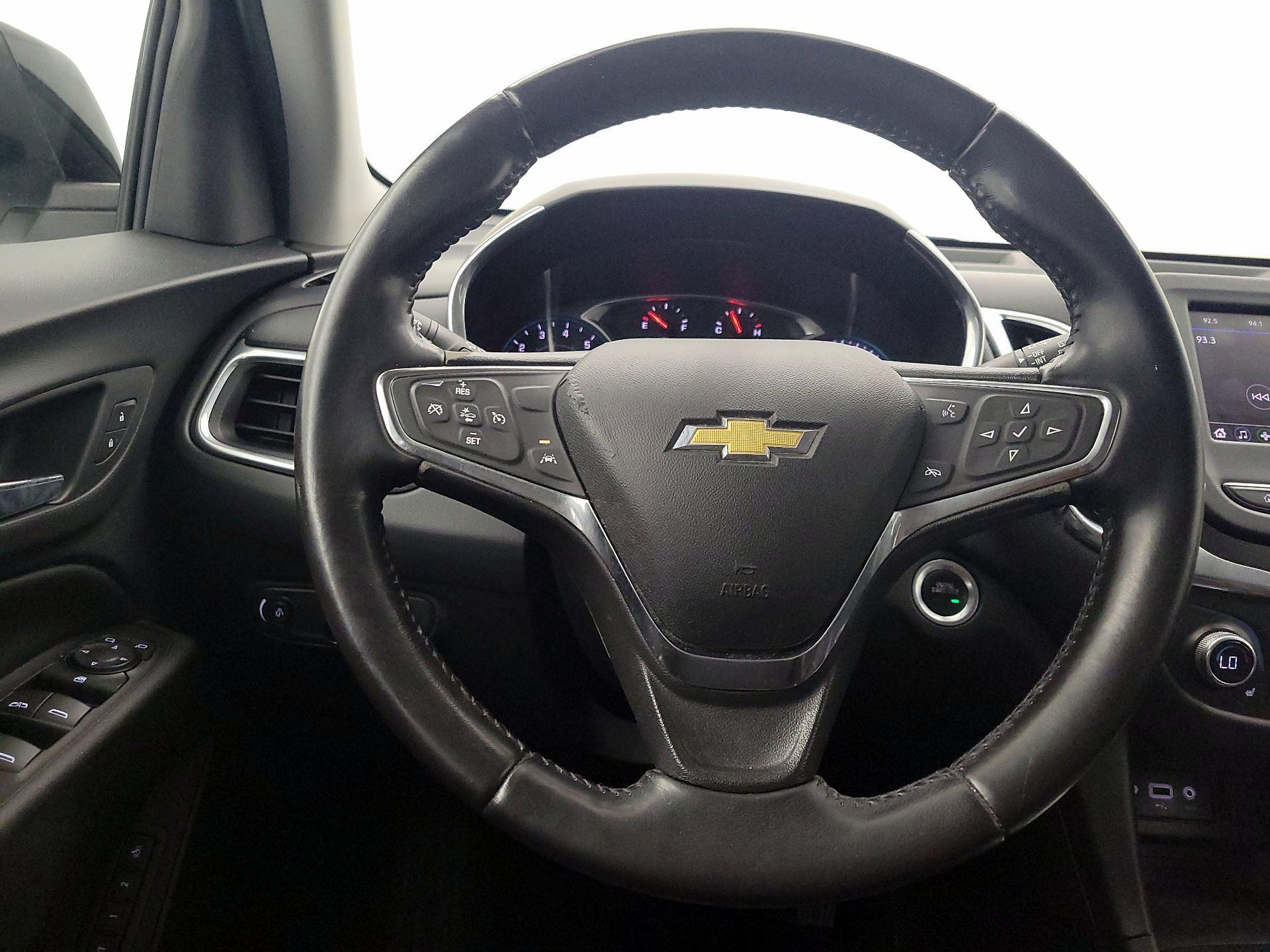Thumbnail: 2020 Chevrolet Equinox - 10