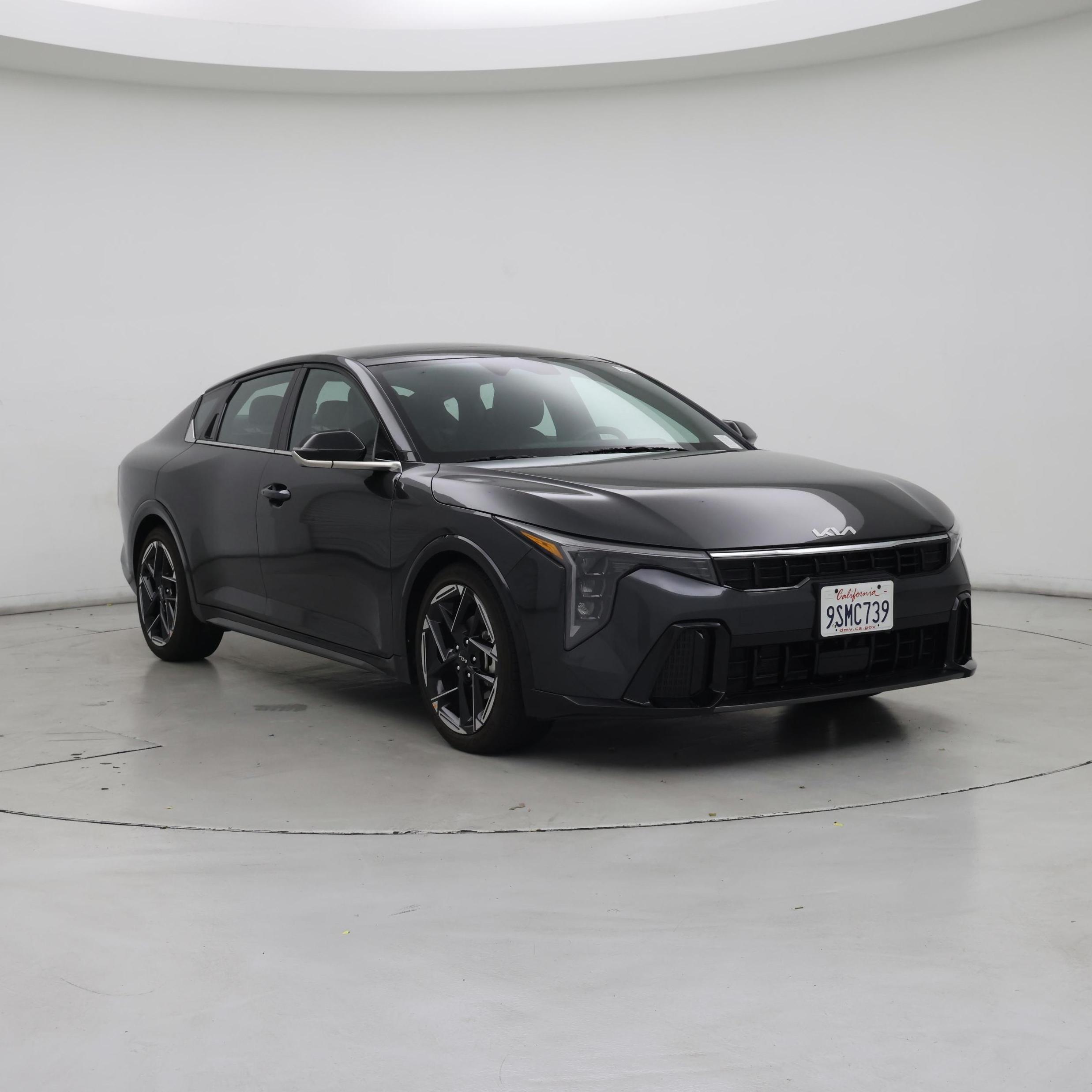 Black 2025 Kia K4 Sedan Front-Wheel Drive Automatic