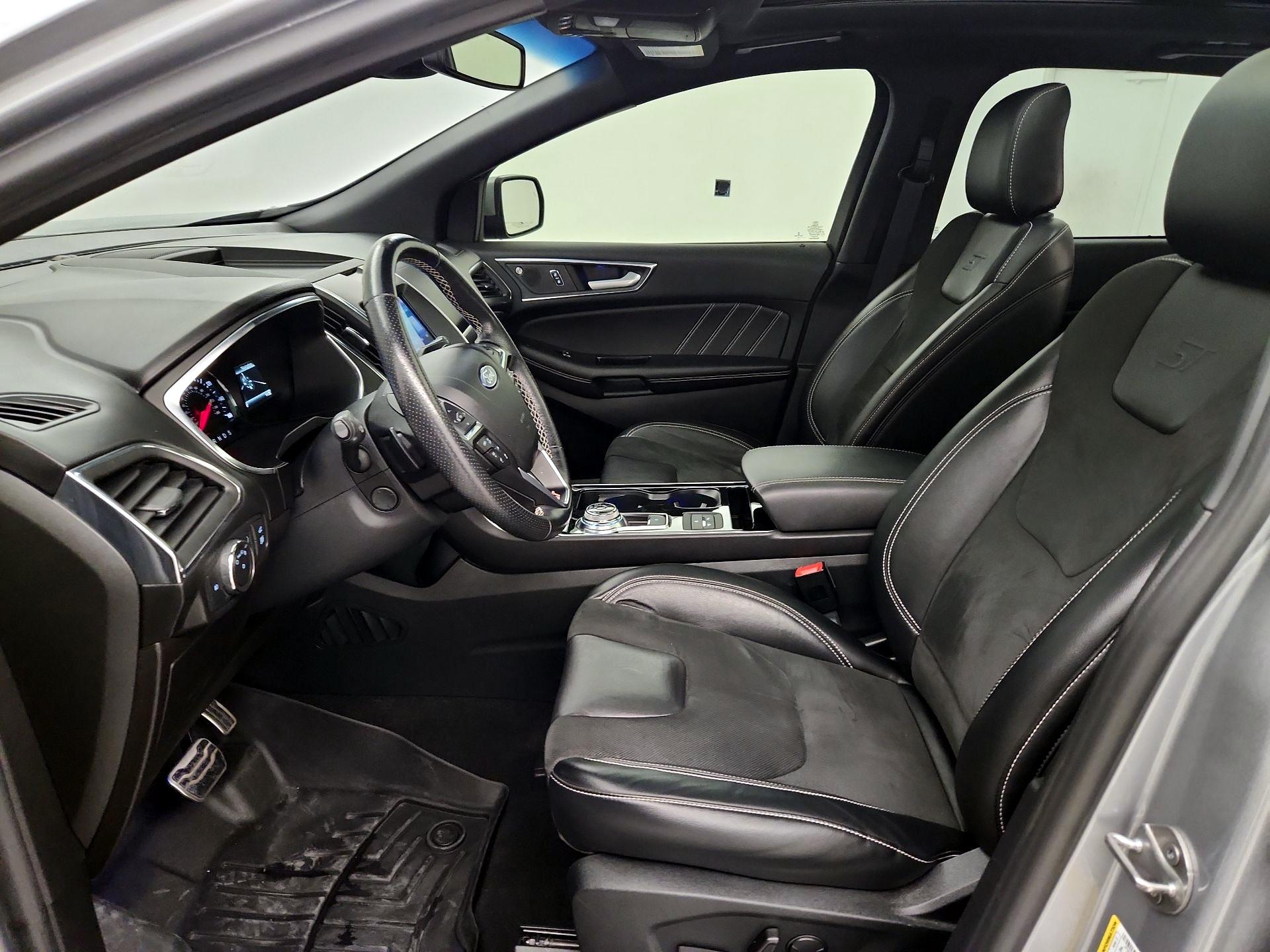 Thumbnail: 2020 Ford Edge - 11