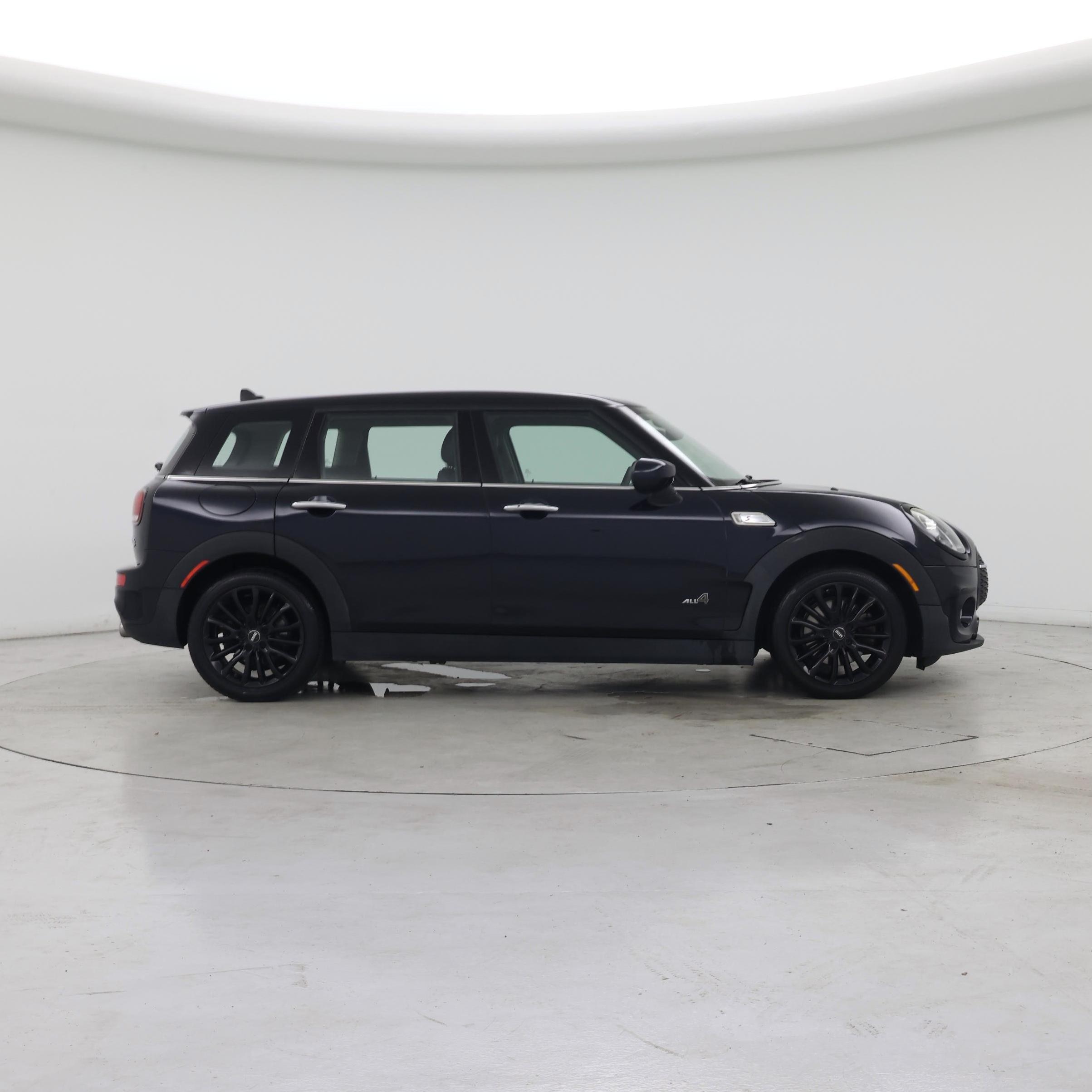 Thumbnail: 2020 MINI Cooper Clubman - 7