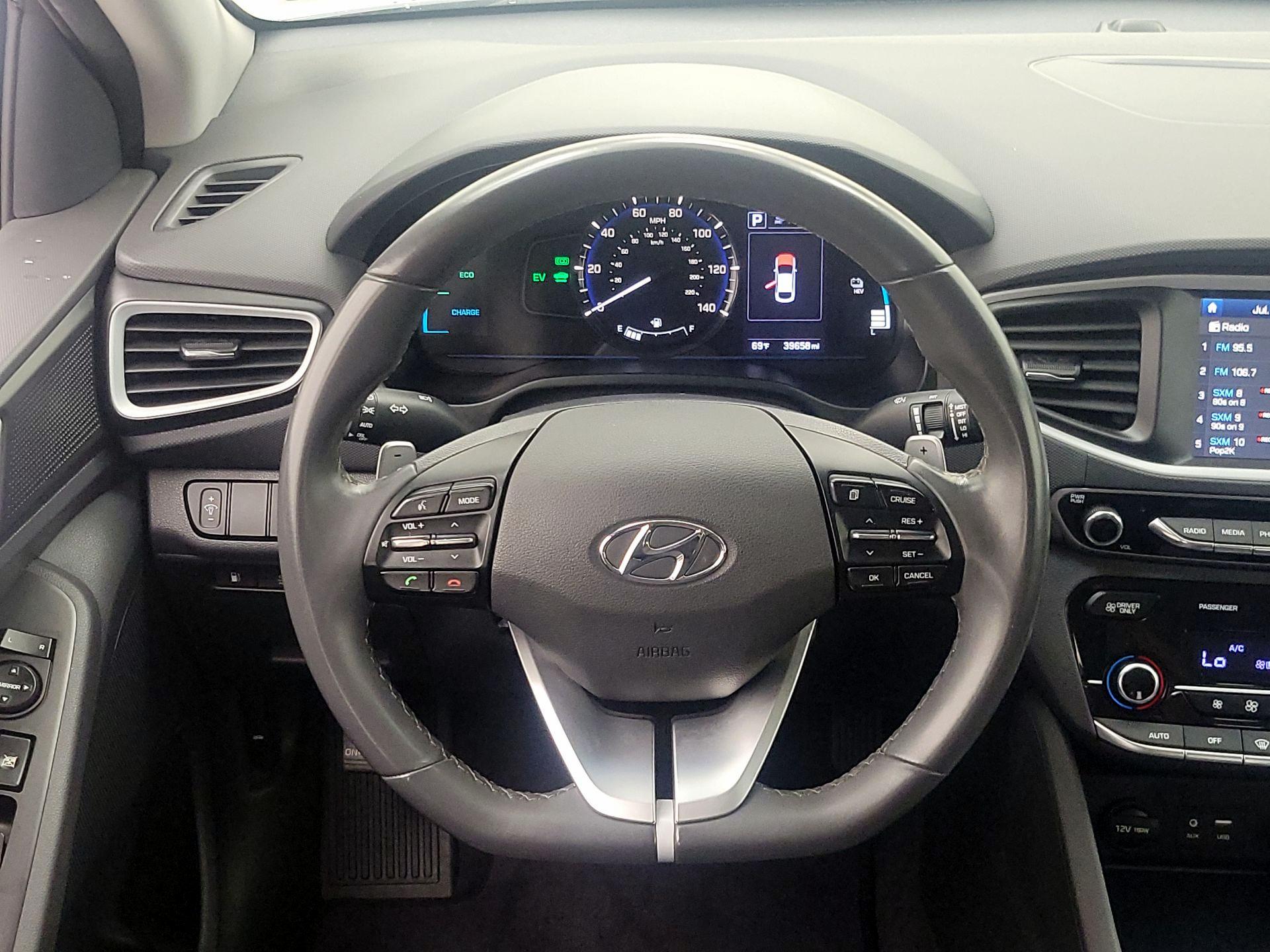 Thumbnail: 2019 Hyundai Ioniq - 10