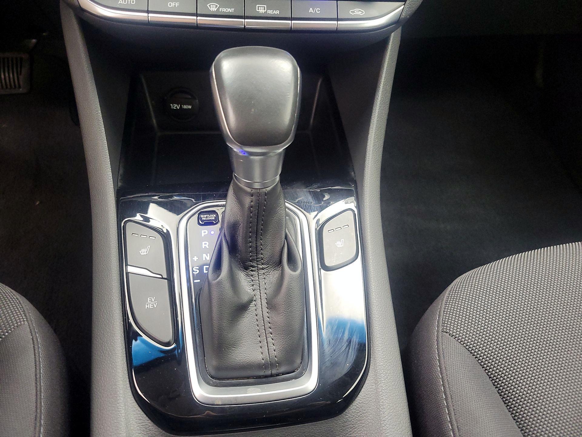 Thumbnail: 2019 Hyundai Ioniq - 17