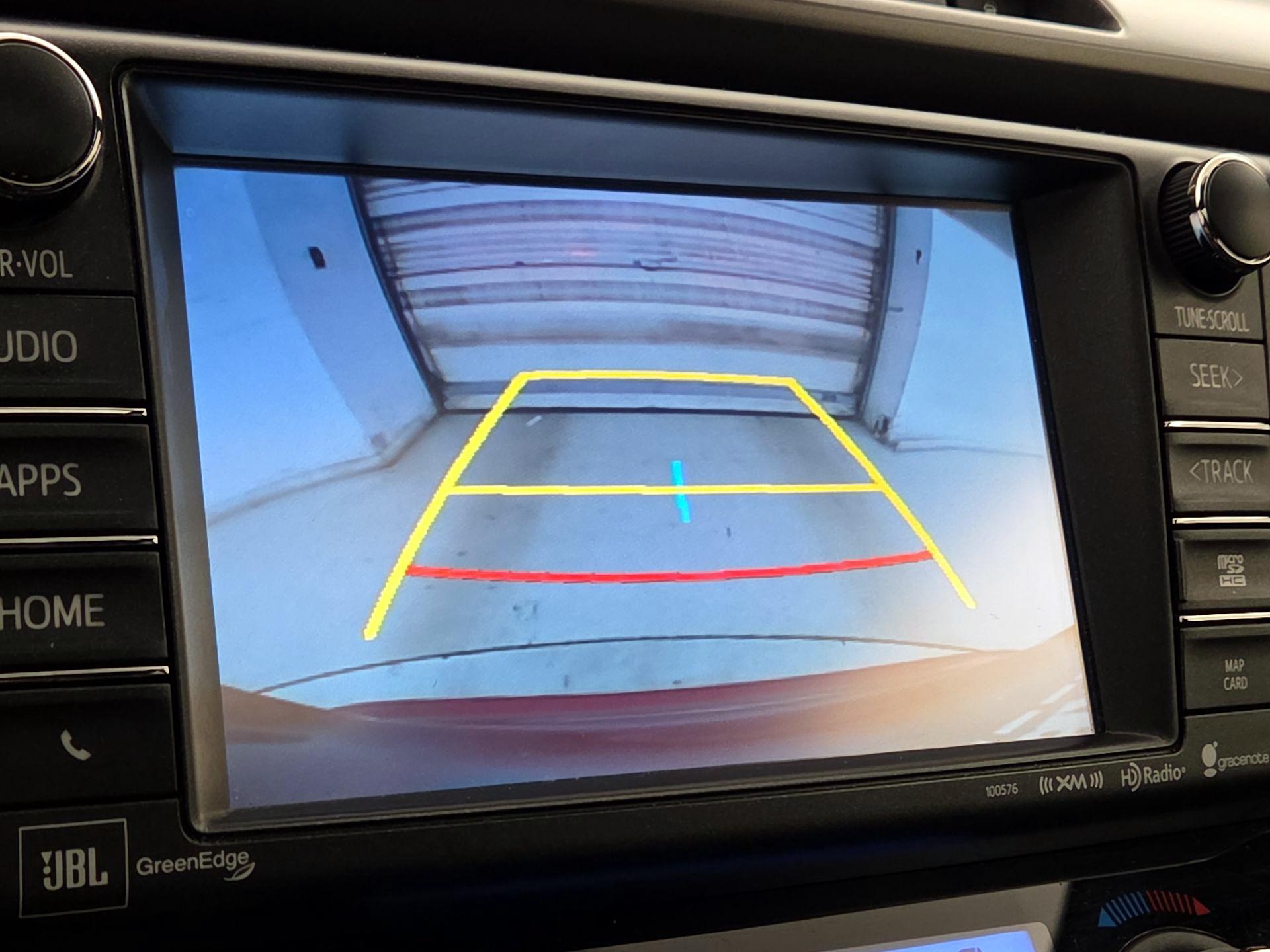 Thumbnail: 2016 Toyota RAV4 - 15