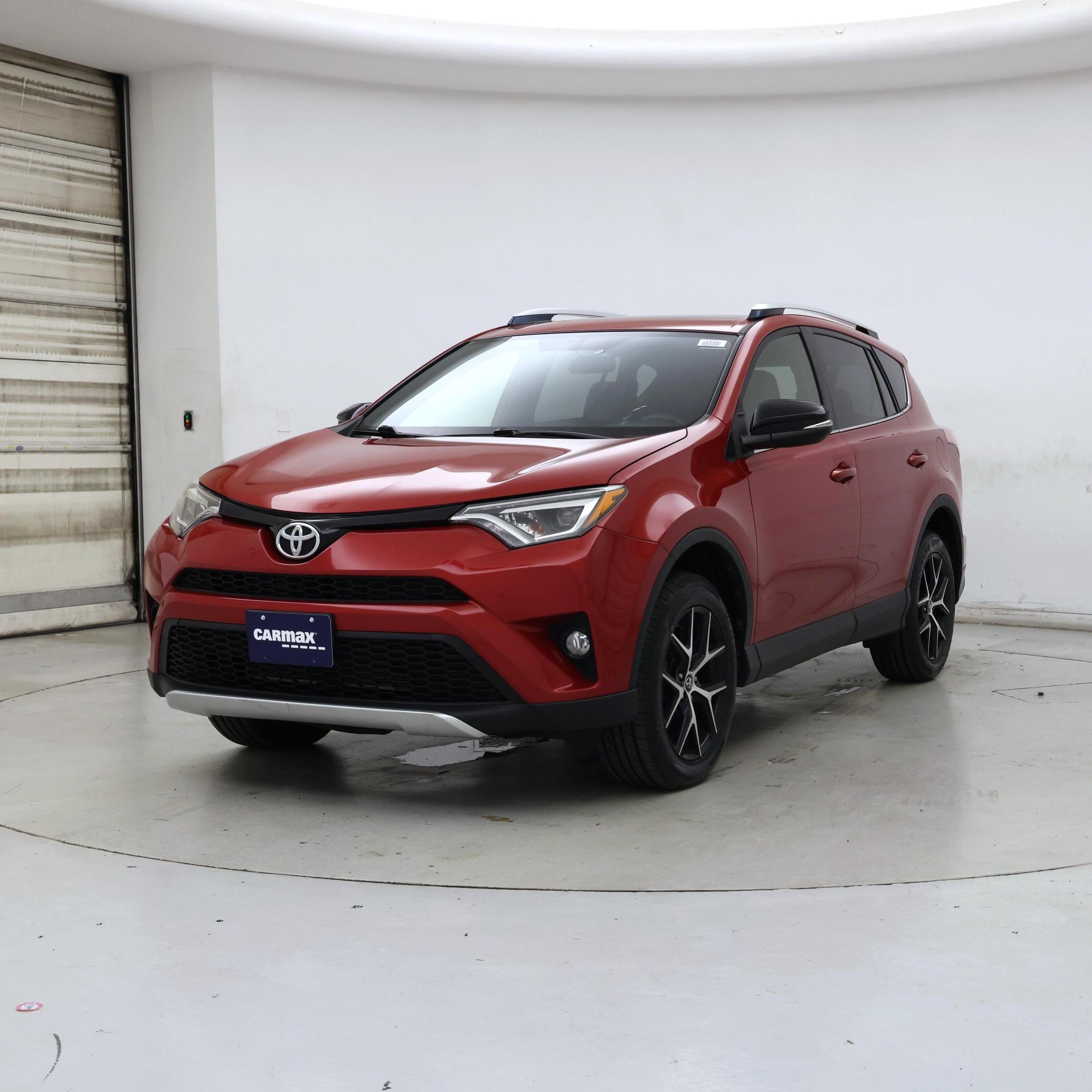 Thumbnail: 2016 Toyota RAV4 - 4