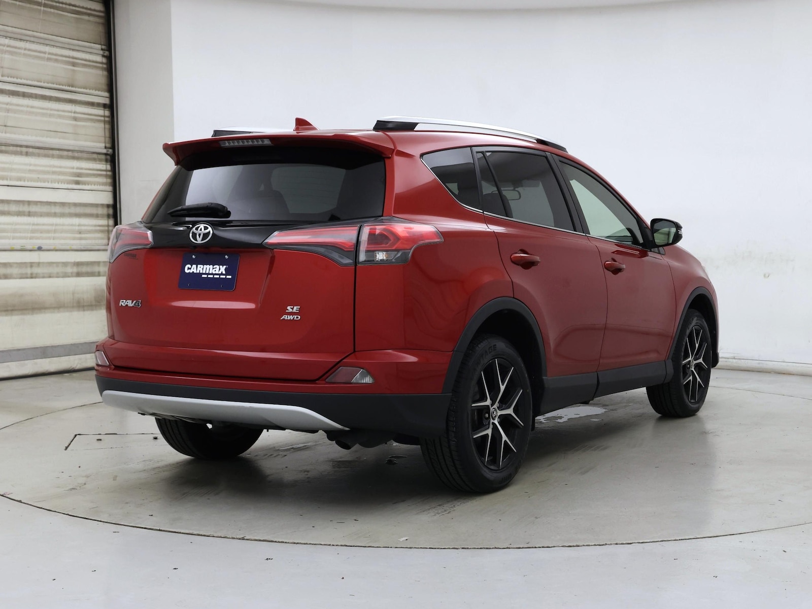2016 Toyota RAV4 SE - Photo 9