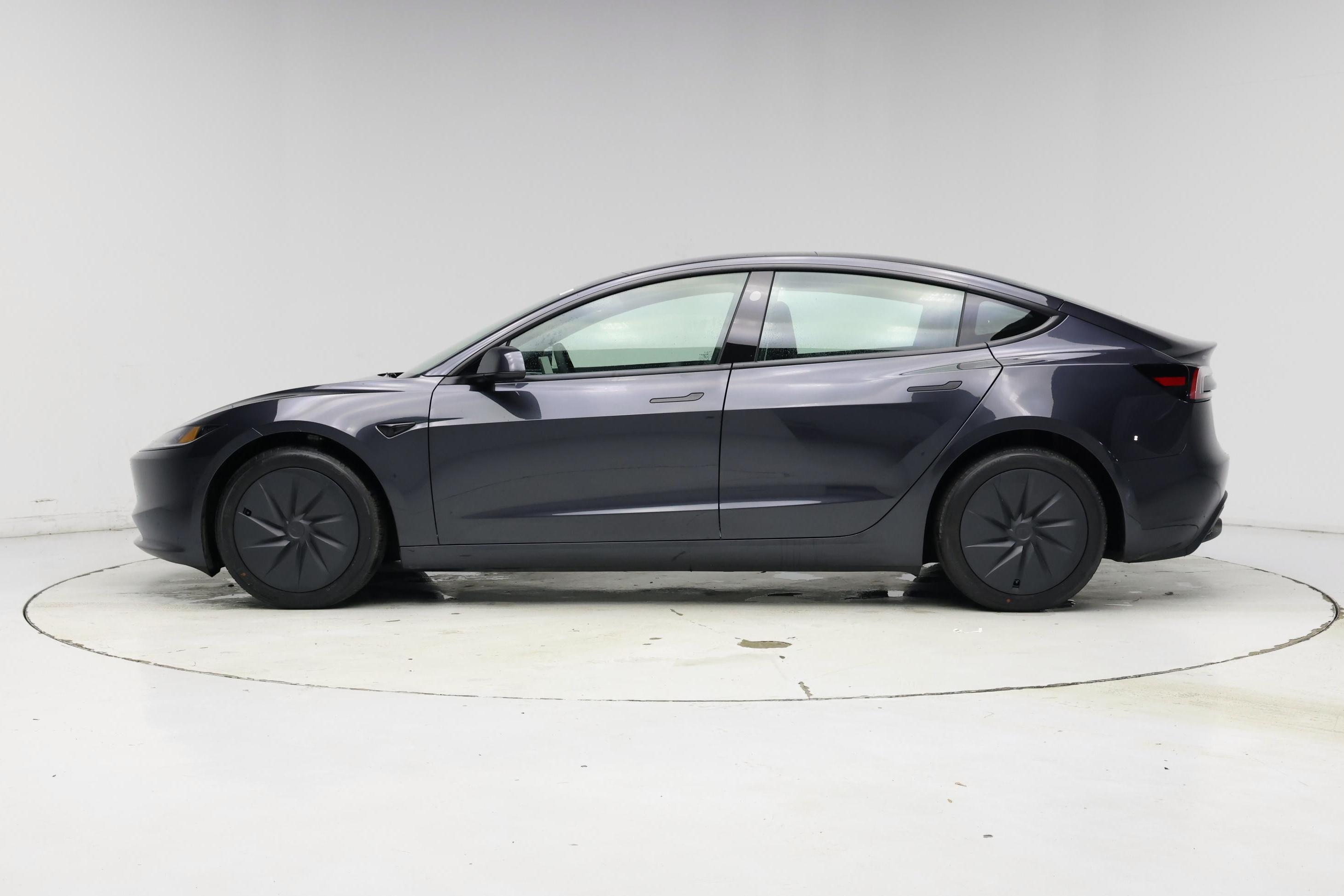 Thumbnail: 2026 Tesla Model 3 - 3