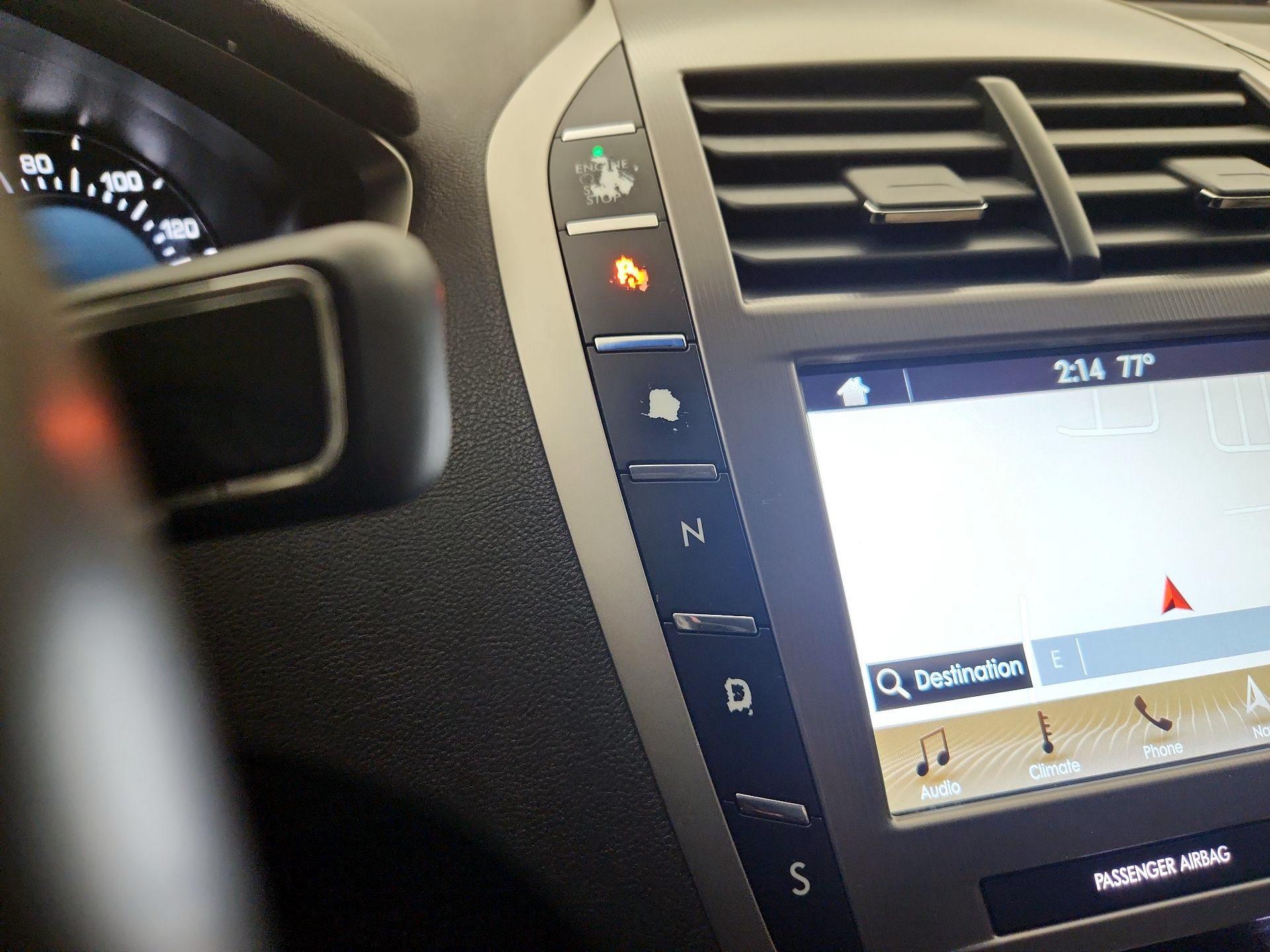 Thumbnail: 2017 Lincoln MKZ - 16