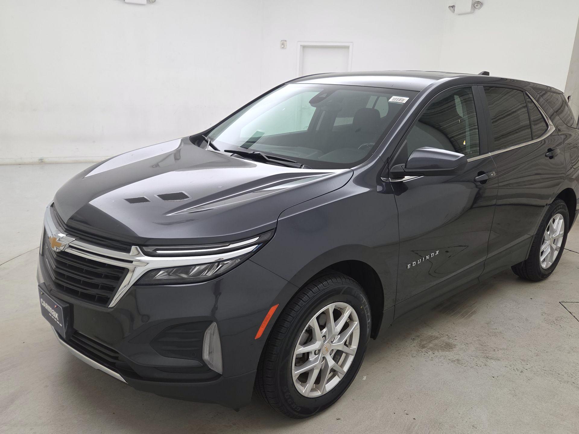 Thumbnail: 2022 Chevrolet Equinox - 3
