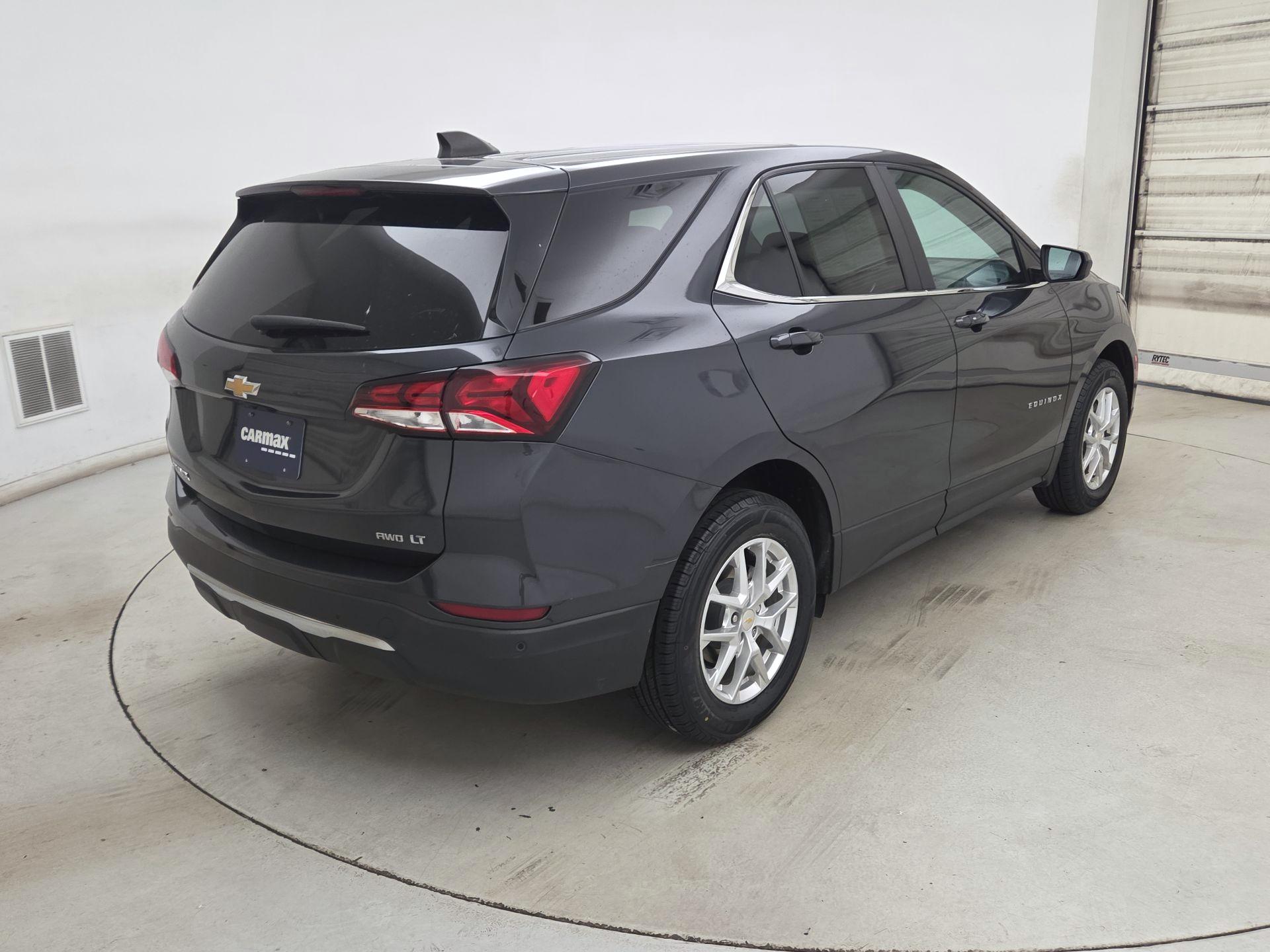 Thumbnail: 2022 Chevrolet Equinox - 5