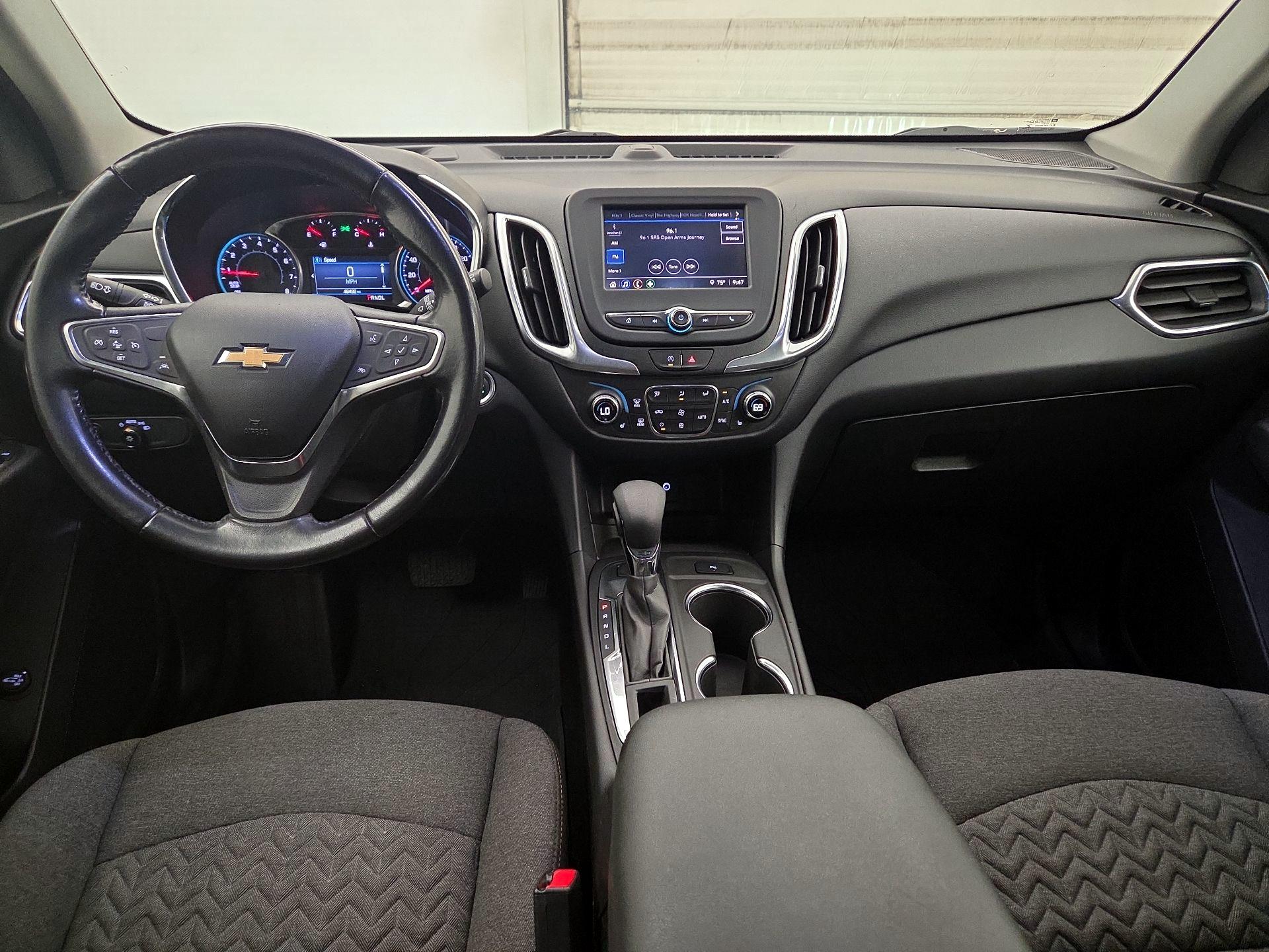 Thumbnail: 2022 Chevrolet Equinox - 8