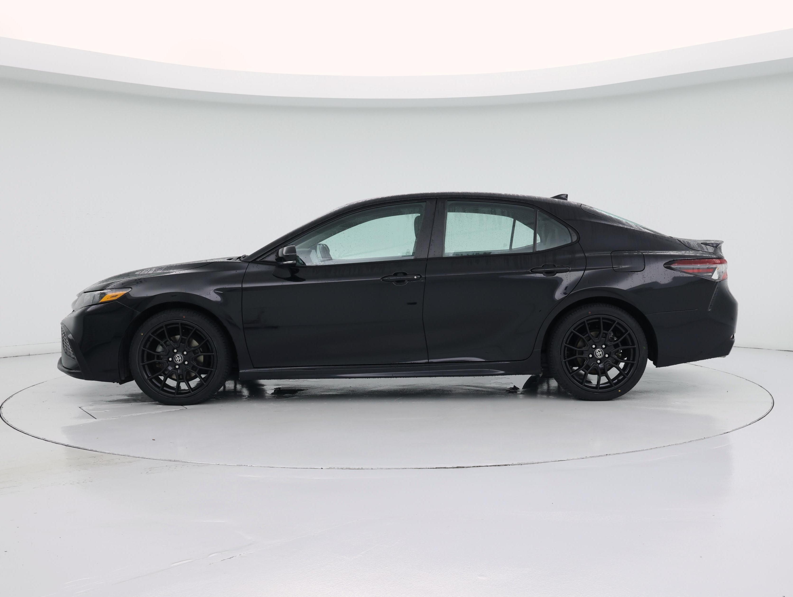 Thumbnail: 2023 Toyota Camry - 3
