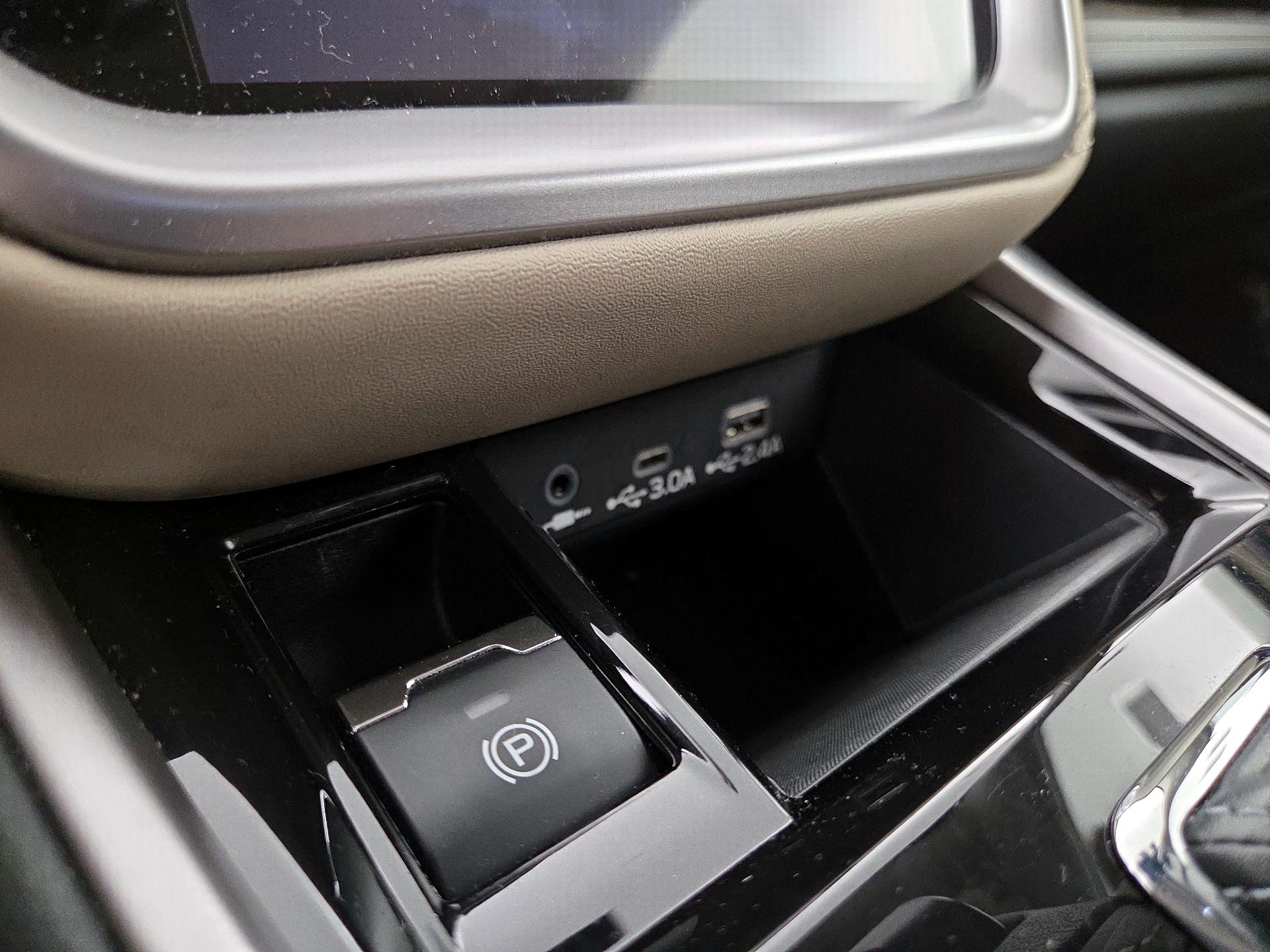 Thumbnail: 2024 Subaru Outback - 18