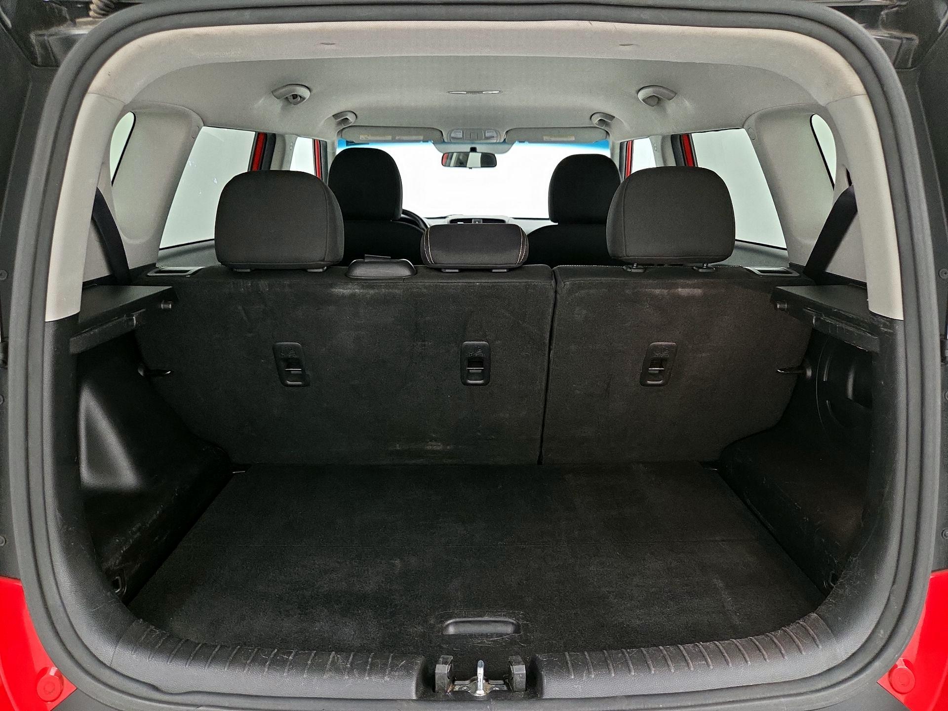 Thumbnail: 2016 Kia Soul - 20