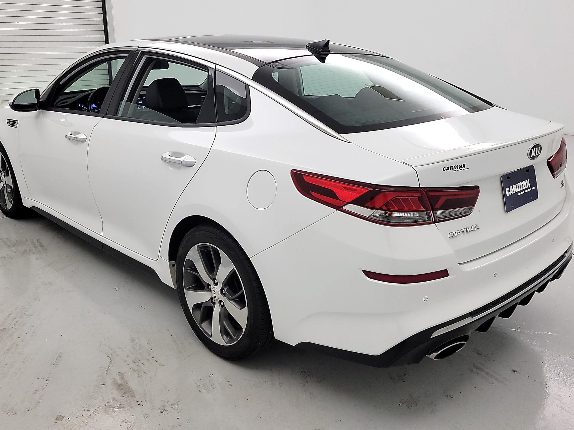 Thumbnail: 2020 Kia Optima - 7