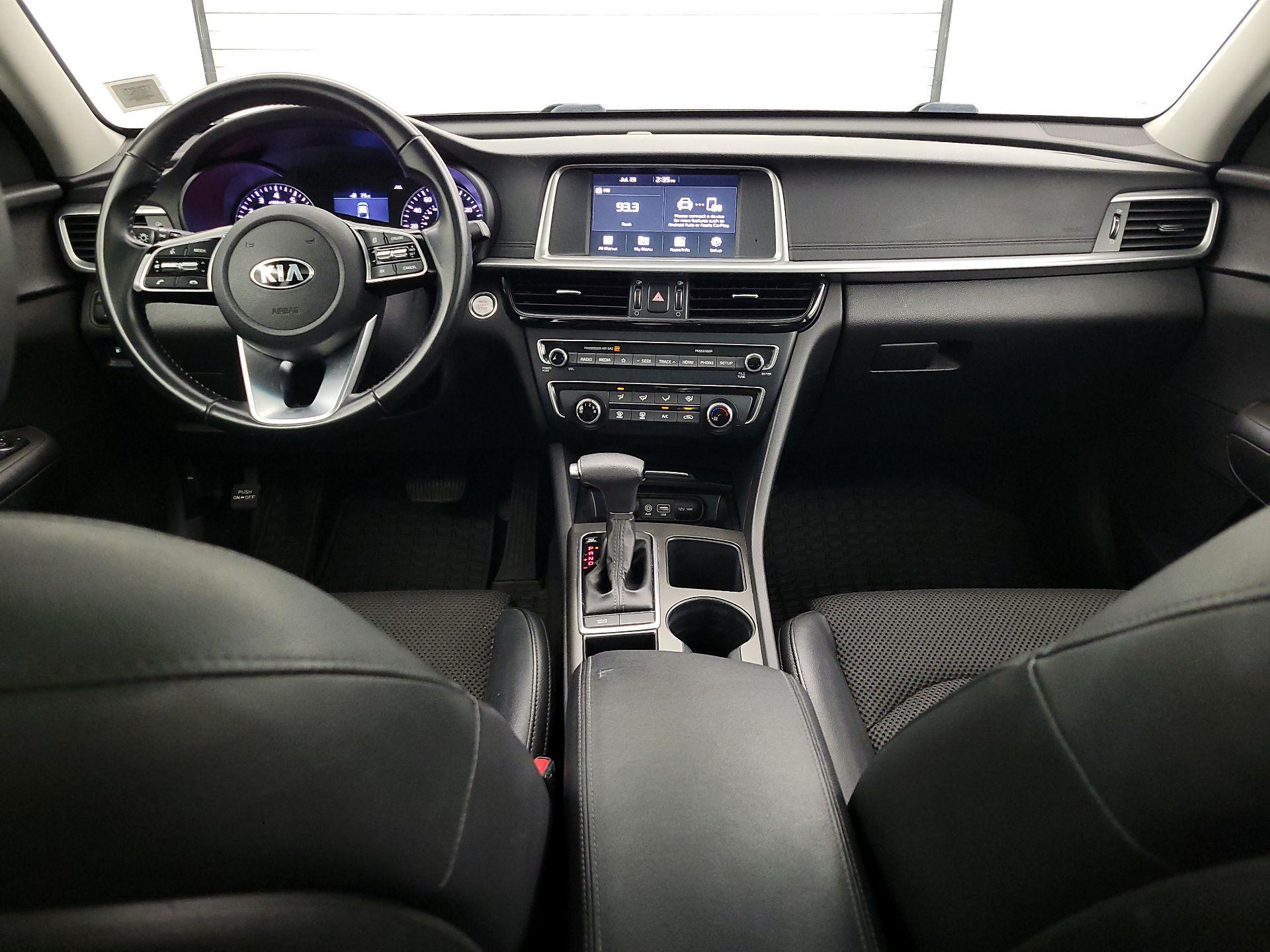 Thumbnail: 2020 Kia Optima - 8