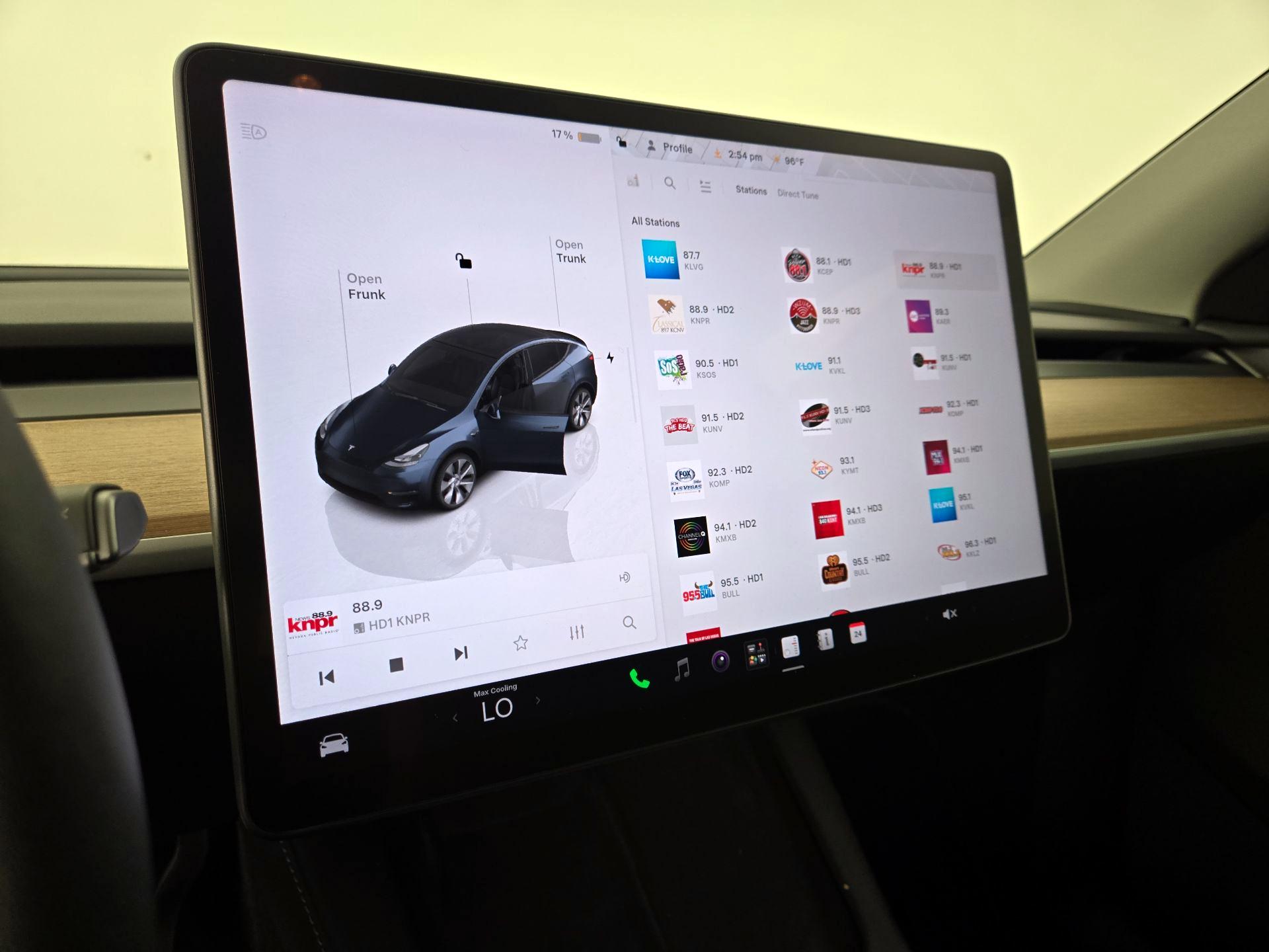 Thumbnail: 2024 Tesla Model Y - 15