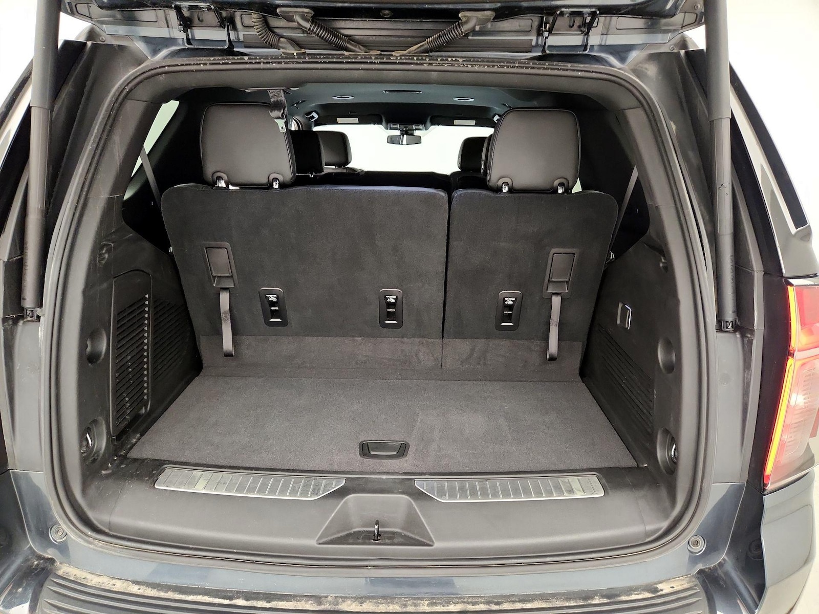 2021 Chevrolet Tahoe RST - Photo 22
