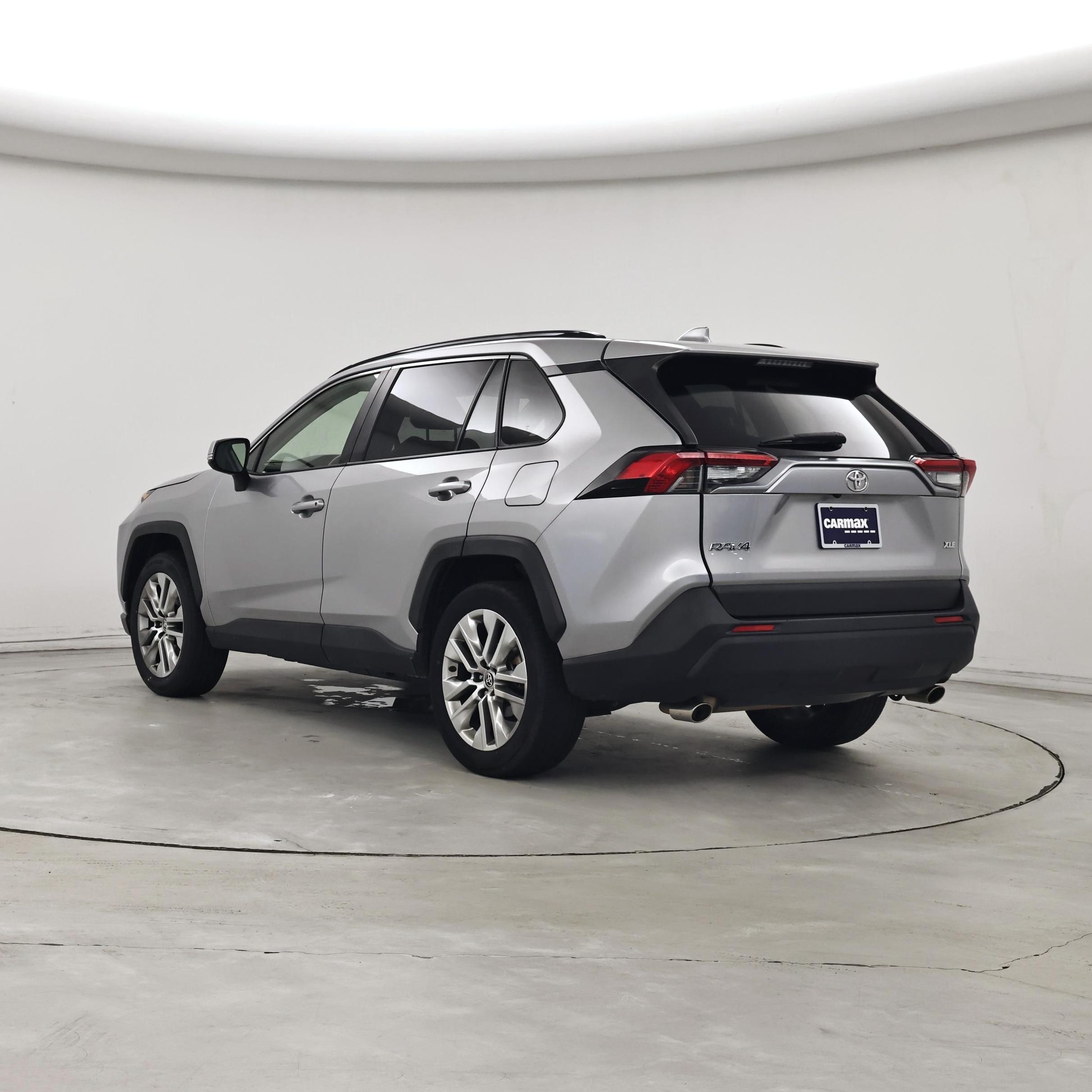 Thumbnail: 2020 Toyota RAV4 - 2