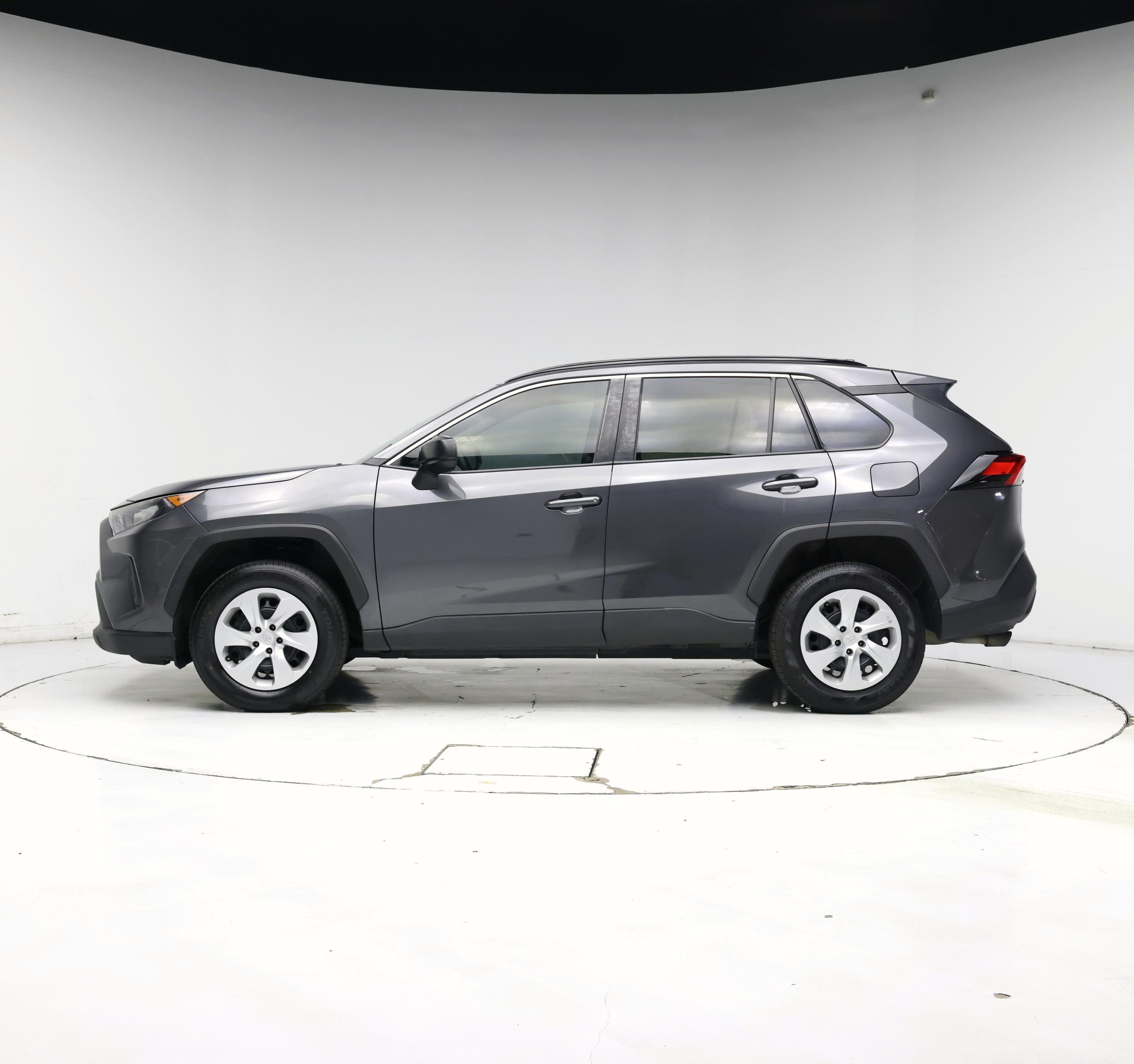 Thumbnail: 2020 Toyota RAV4 - 3