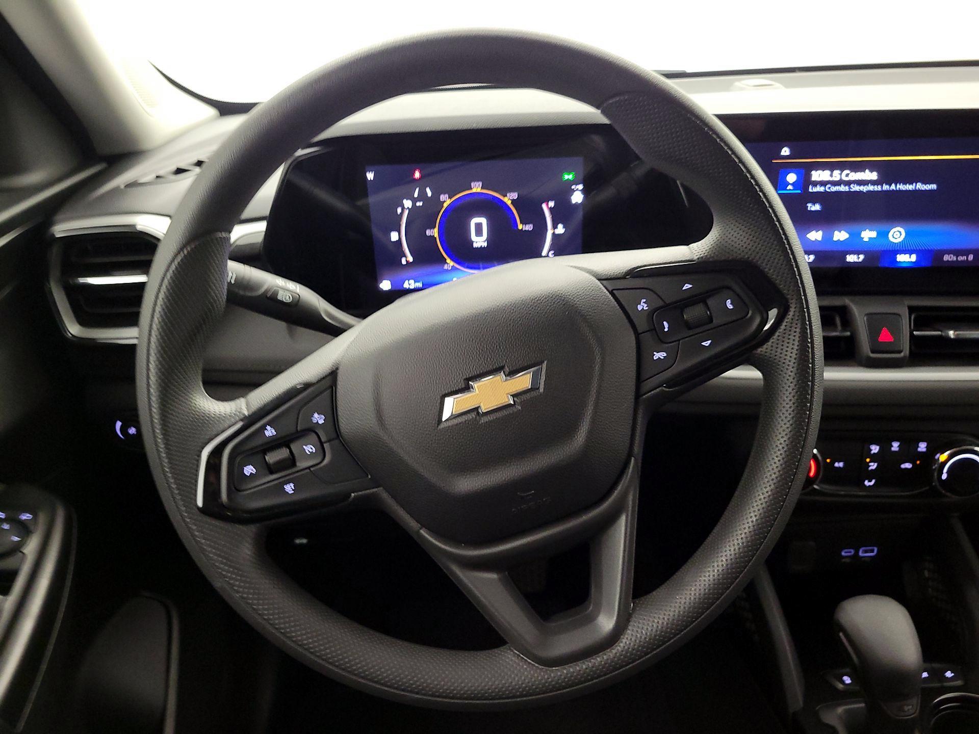 Thumbnail: 2024 Chevrolet TrailBlazer - 10