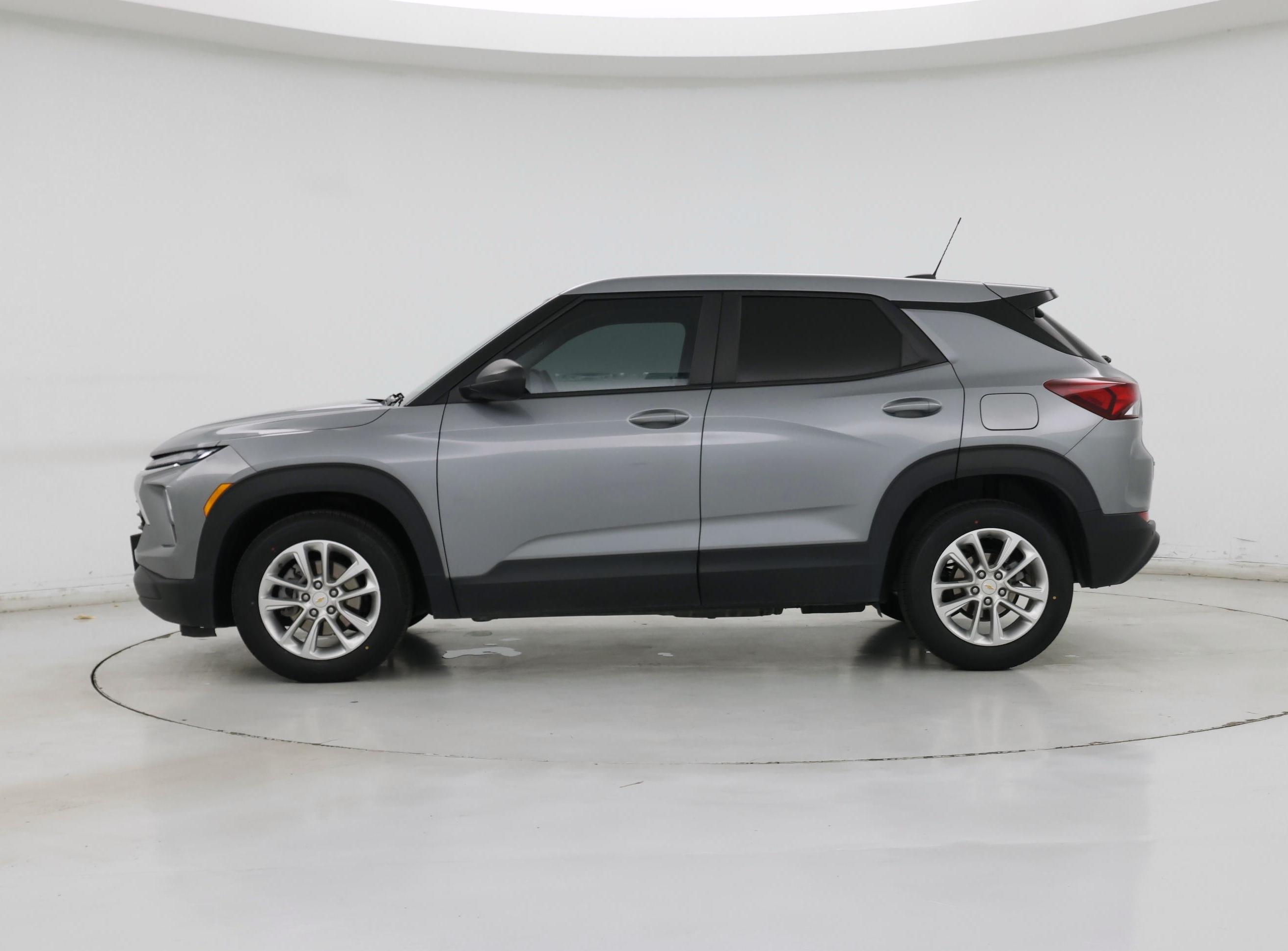 Thumbnail: 2024 Chevrolet TrailBlazer - 3