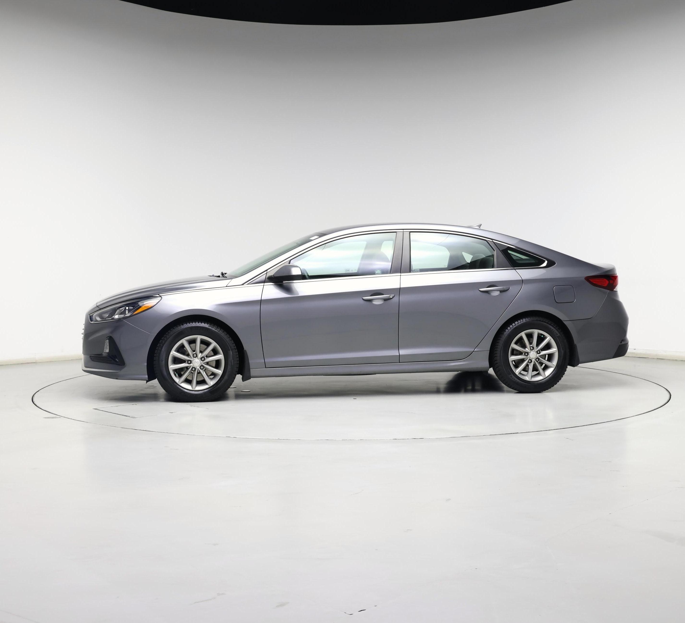 Thumbnail: 2018 Hyundai Sonata - 3