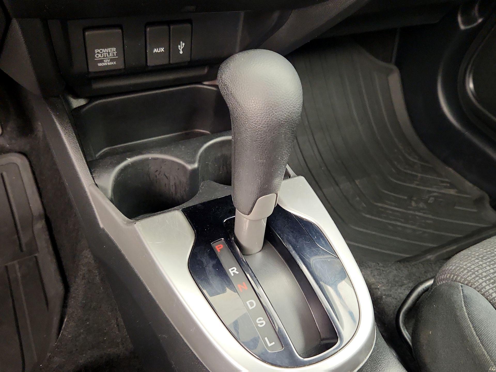 Thumbnail: 2015 Honda Fit - 17