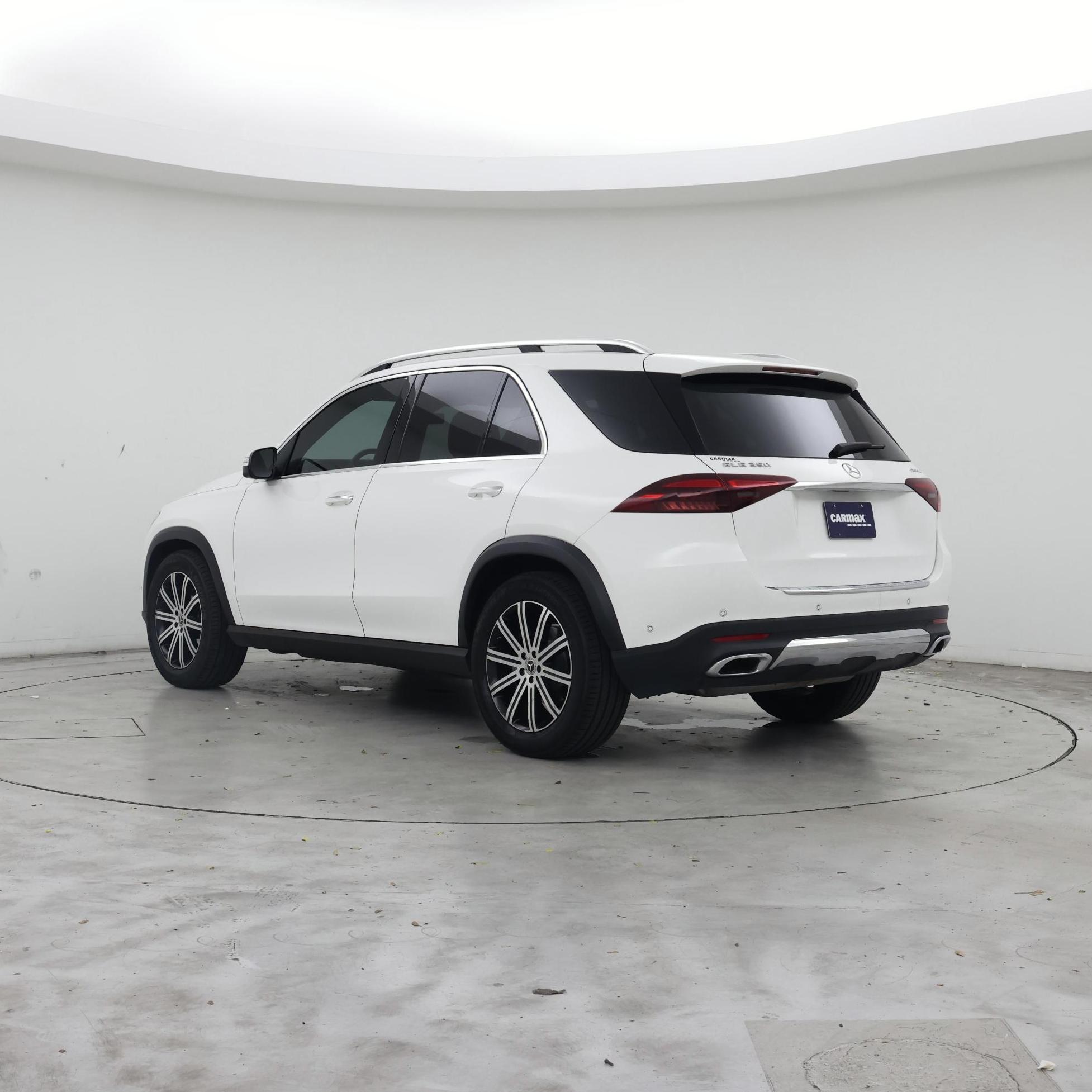 Thumbnail: 2024 Mercedes-Benz GLE - 2