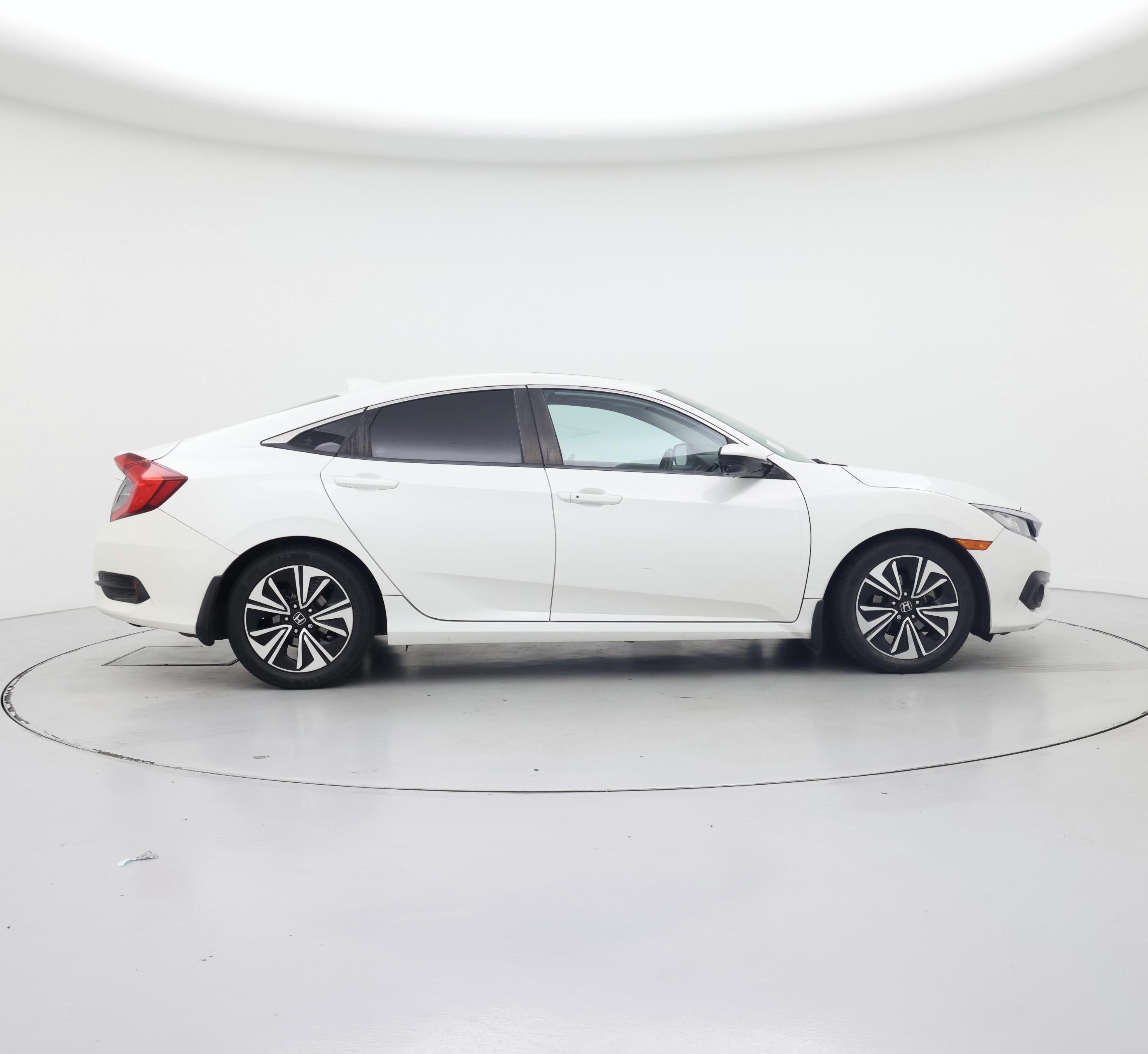 Thumbnail: 2017 Honda Civic - 7