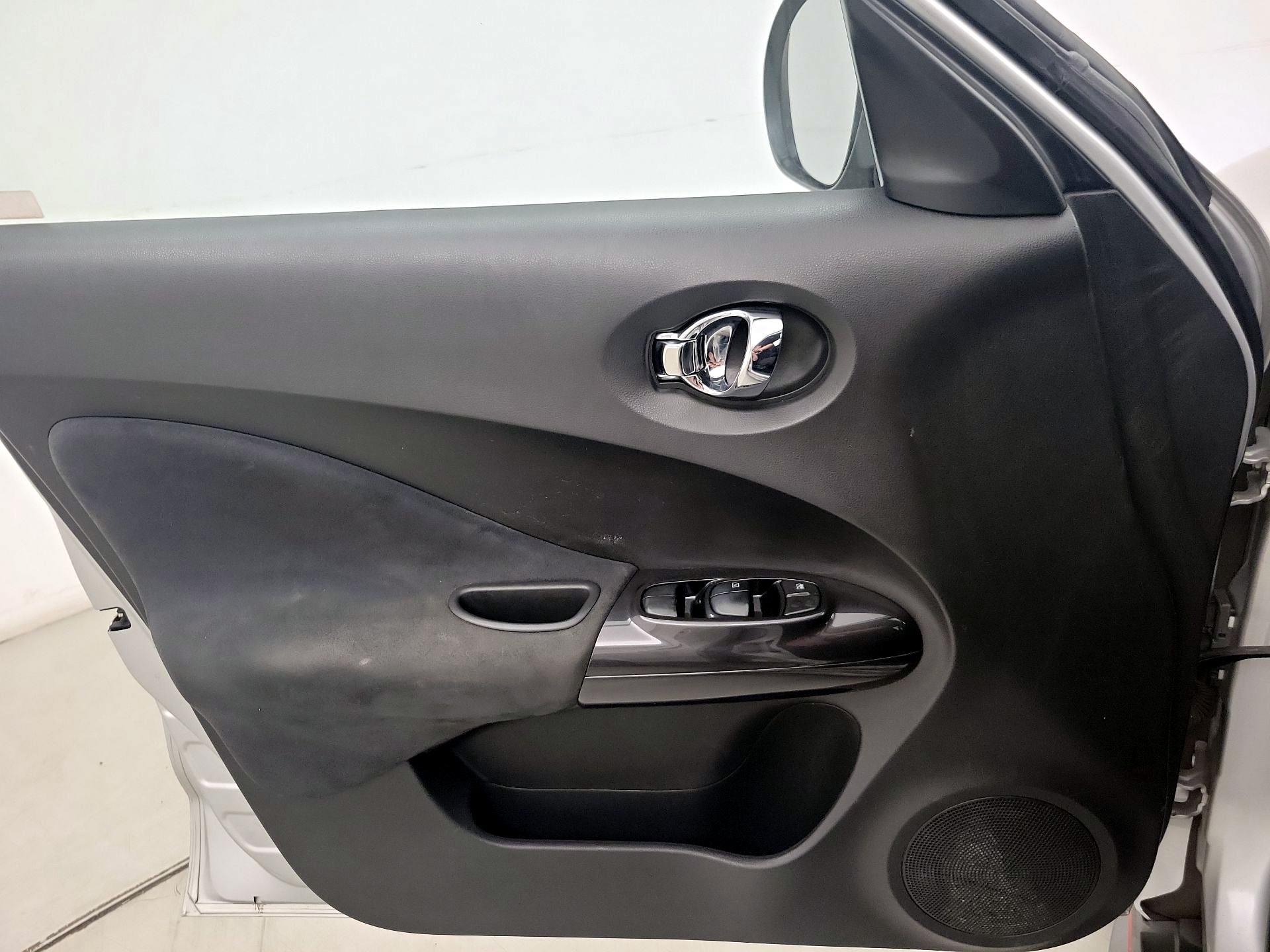 Thumbnail: 2014 Nissan Juke - 12