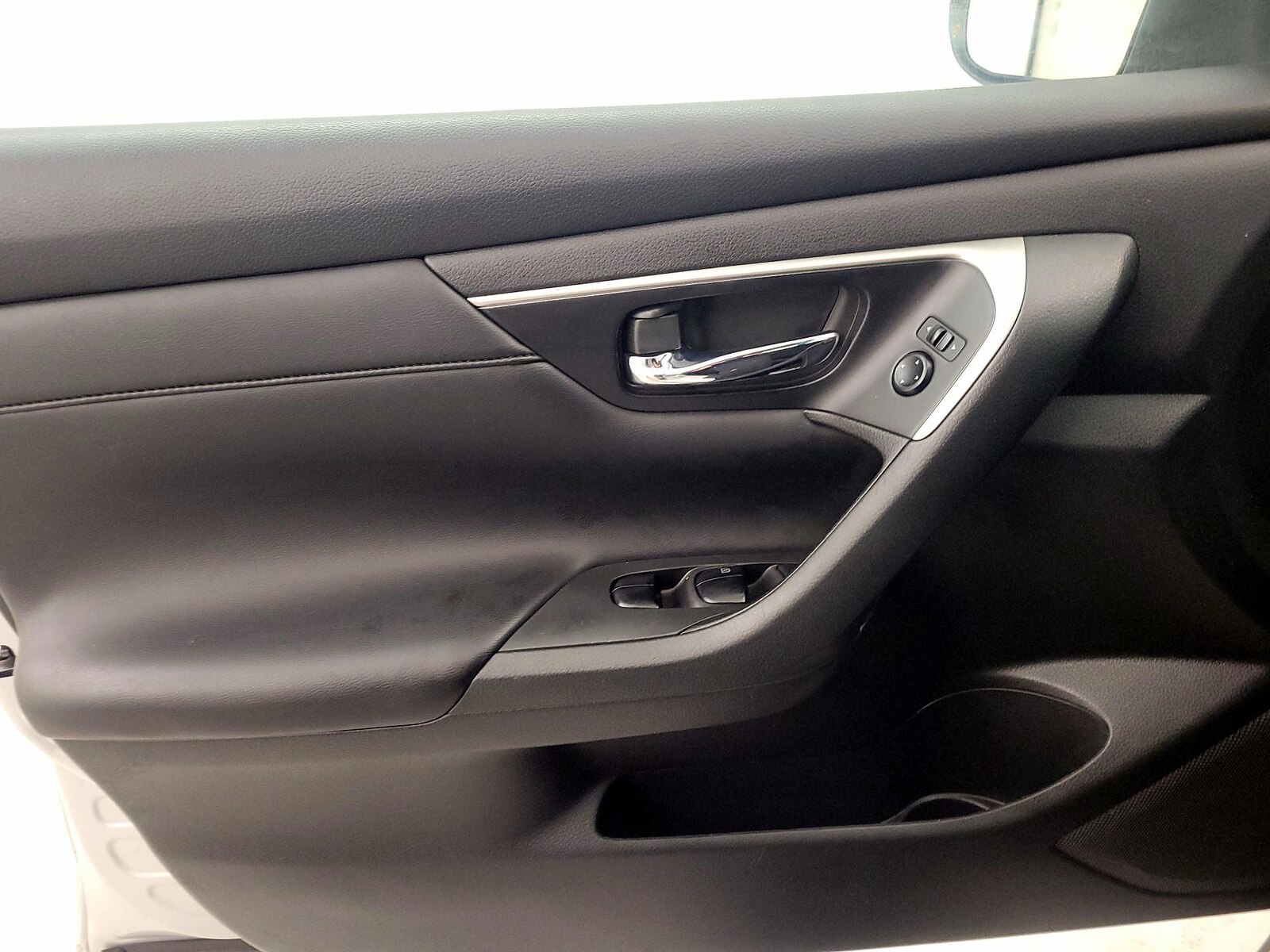 2015 Nissan Altima S - Photo 13