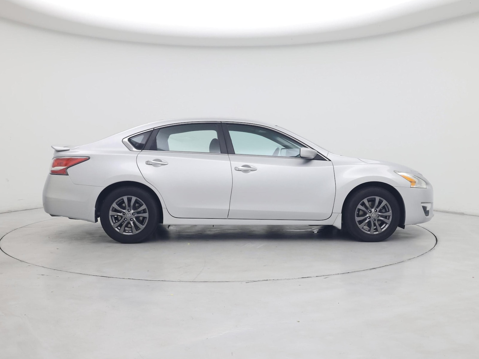 2015 Nissan Altima S - Photo 8