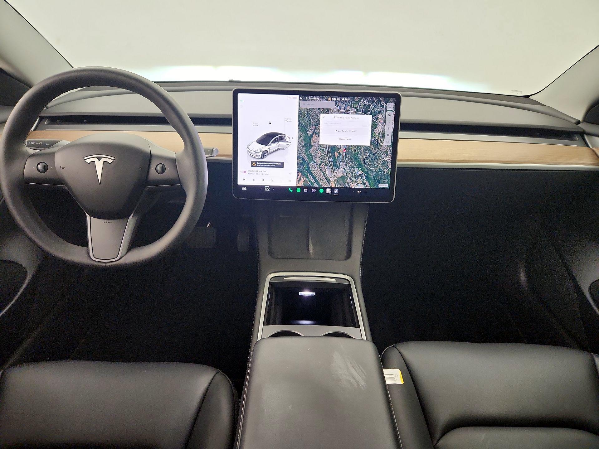 Thumbnail: 2023 Tesla Model 3 - 9