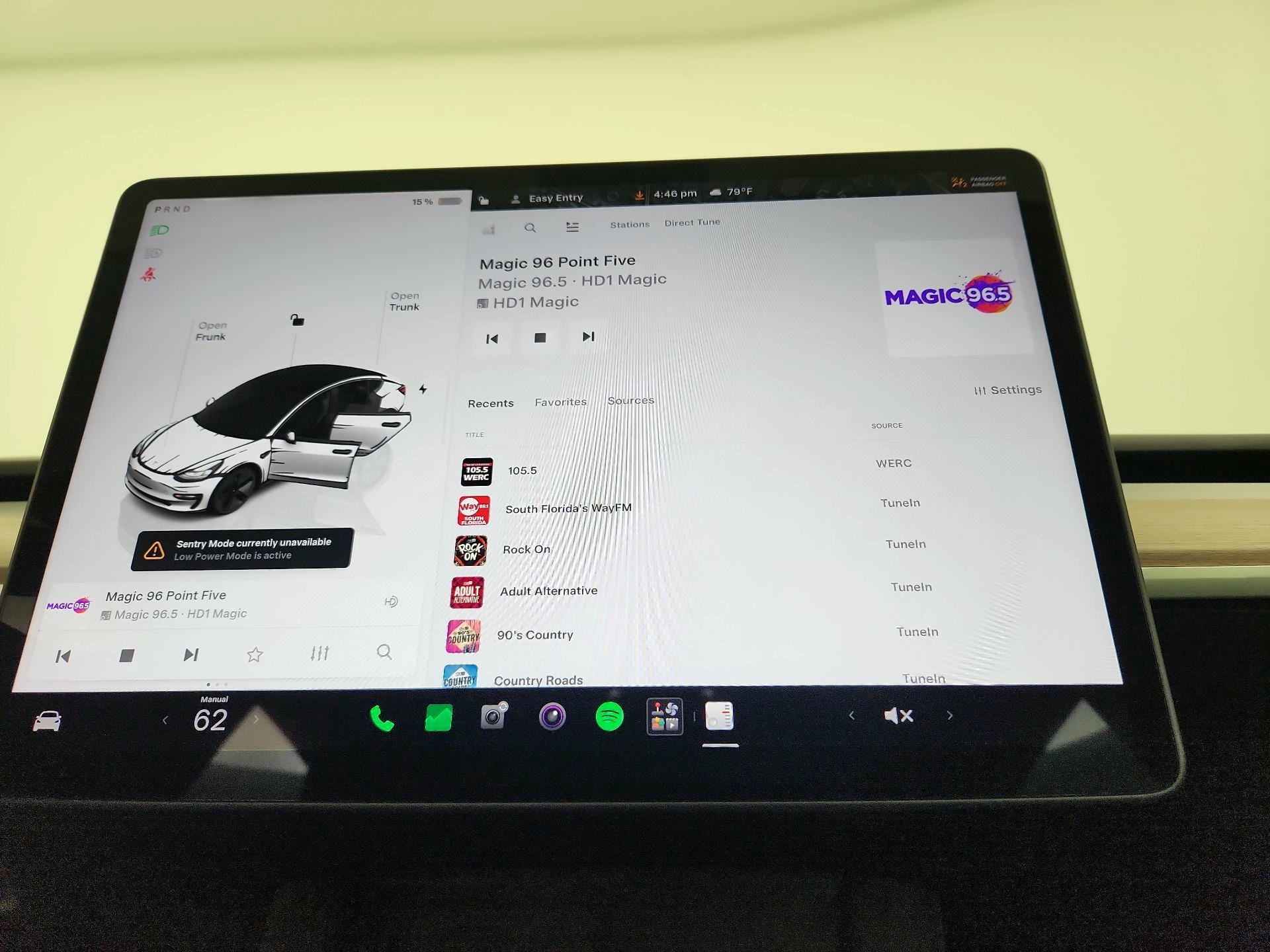 Thumbnail: 2023 Tesla Model 3 - 15