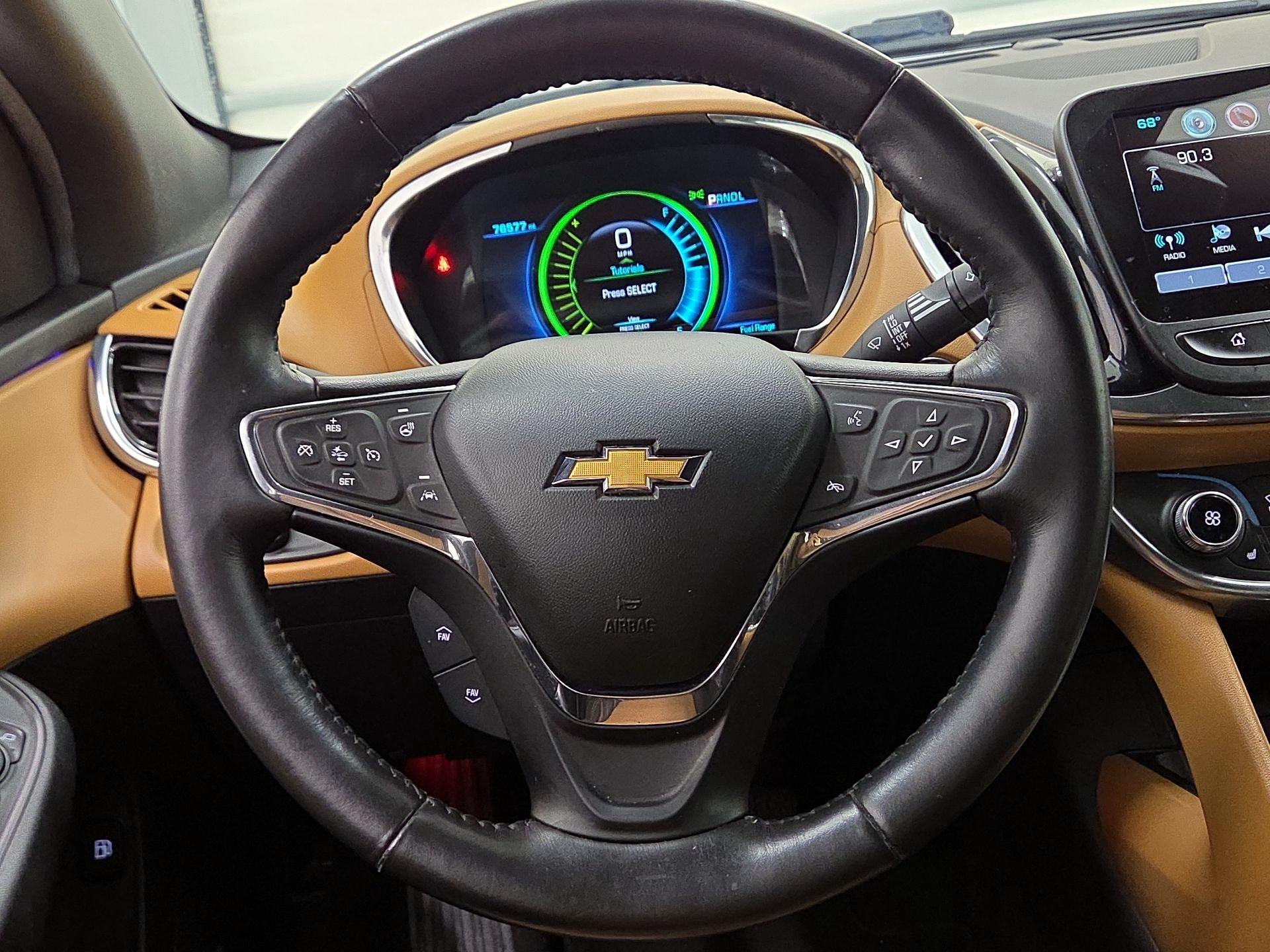 Thumbnail: 2017 Chevrolet Volt - 10