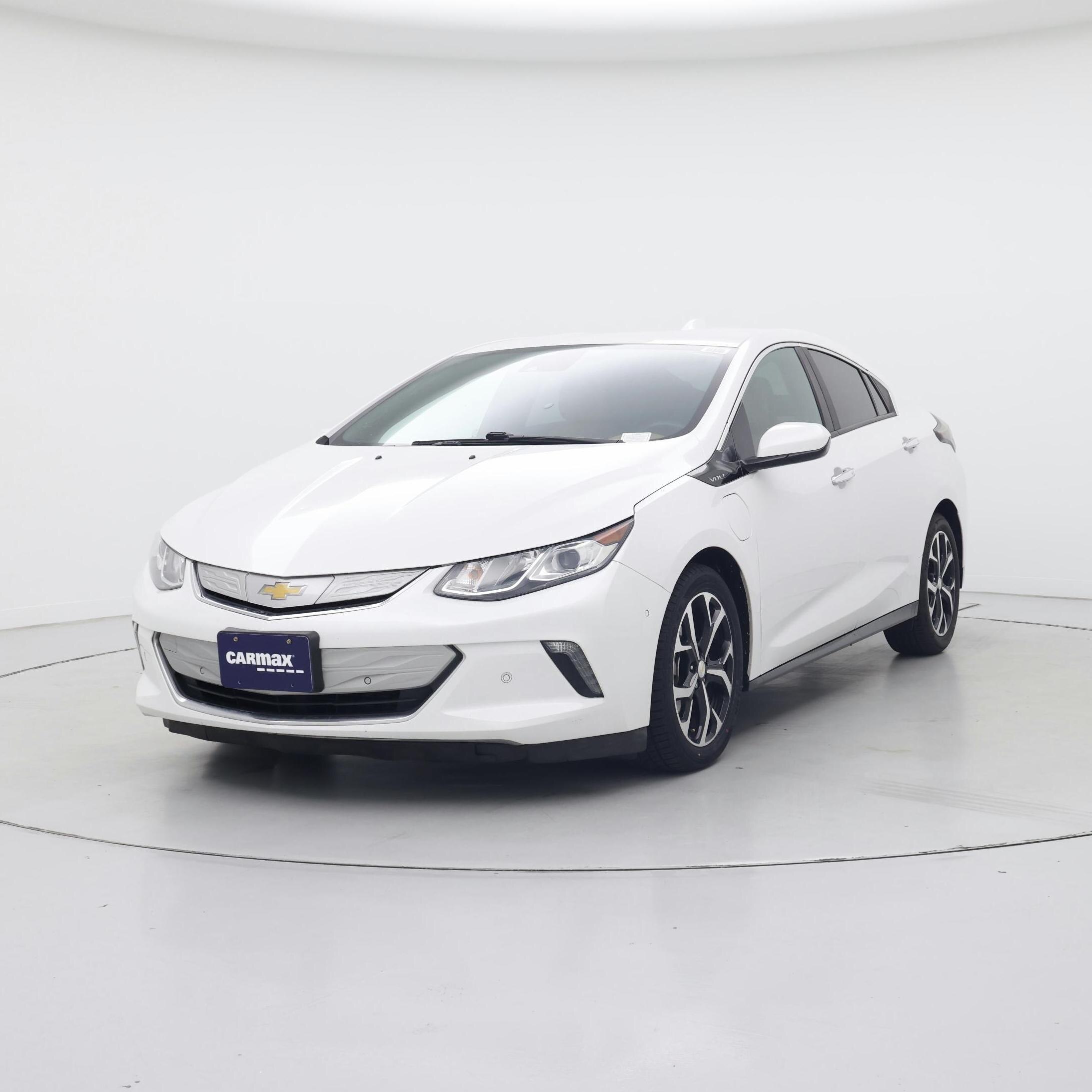 Thumbnail: 2017 Chevrolet Volt - 4