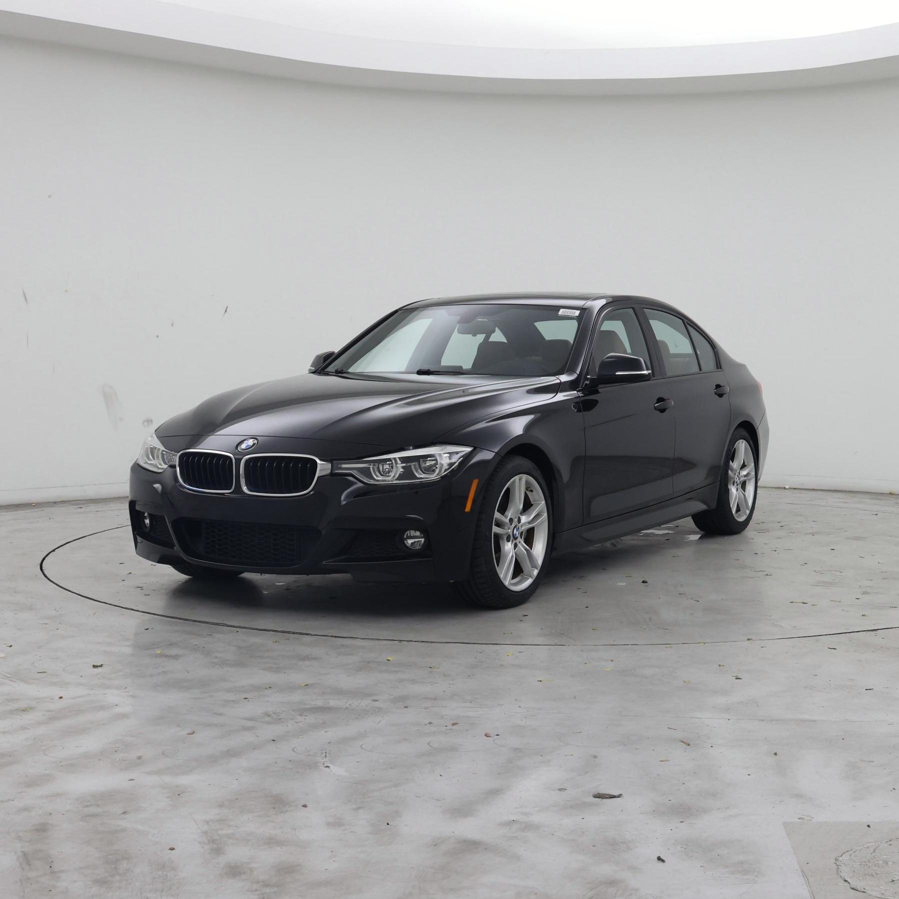 Thumbnail: 2018 BMW 3 Series - 4
