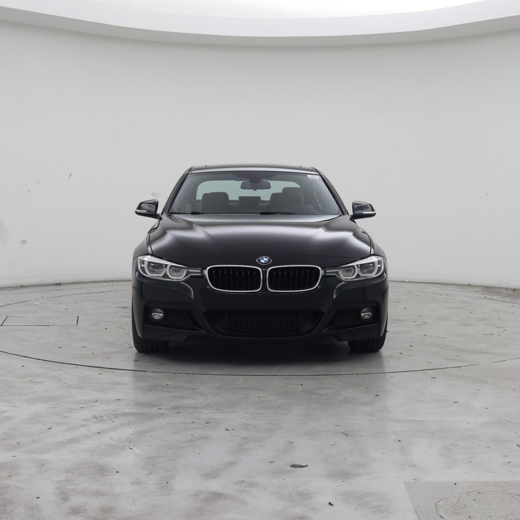 Thumbnail: 2018 BMW 3 Series - 5