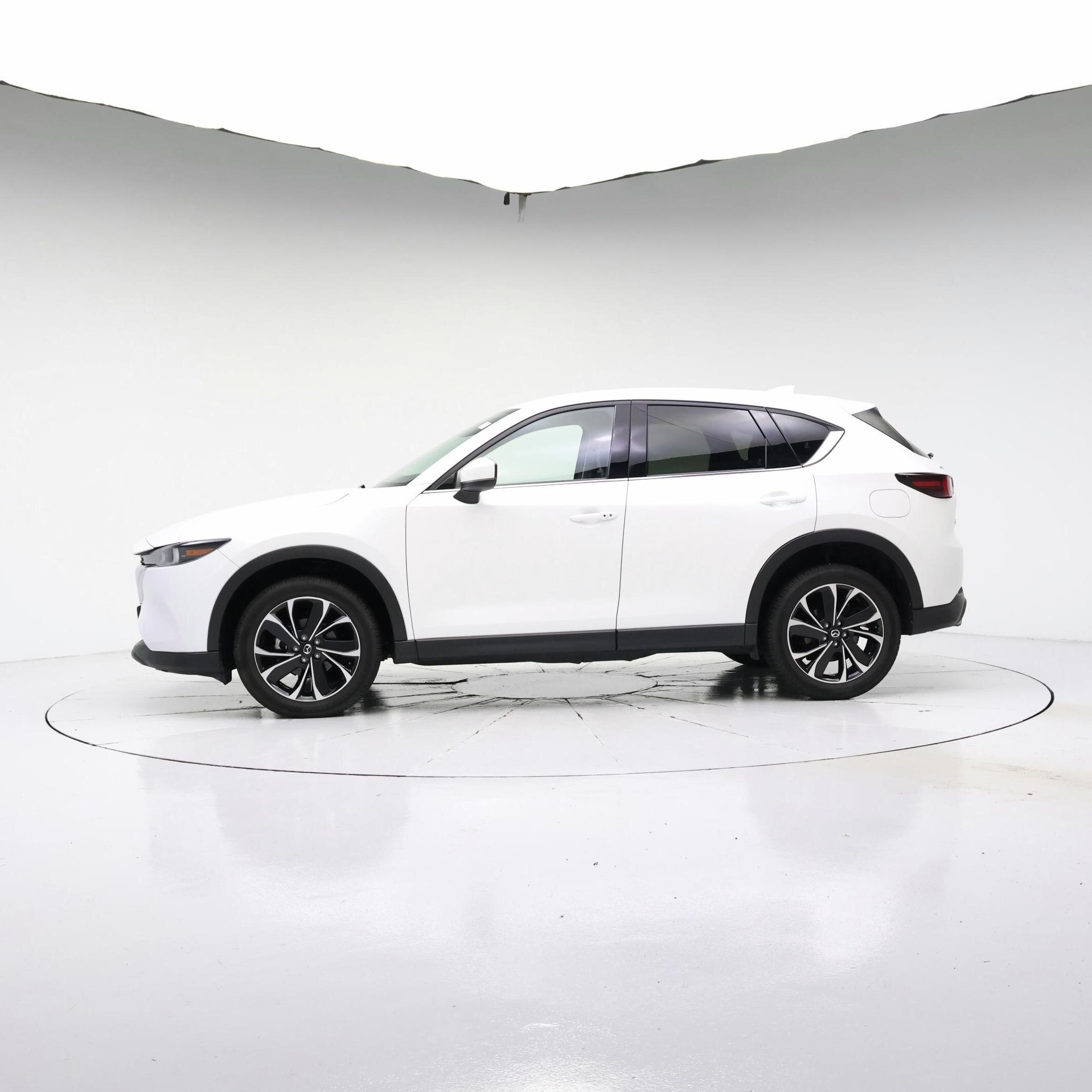 Thumbnail: 2022 Mazda CX-5 - 3