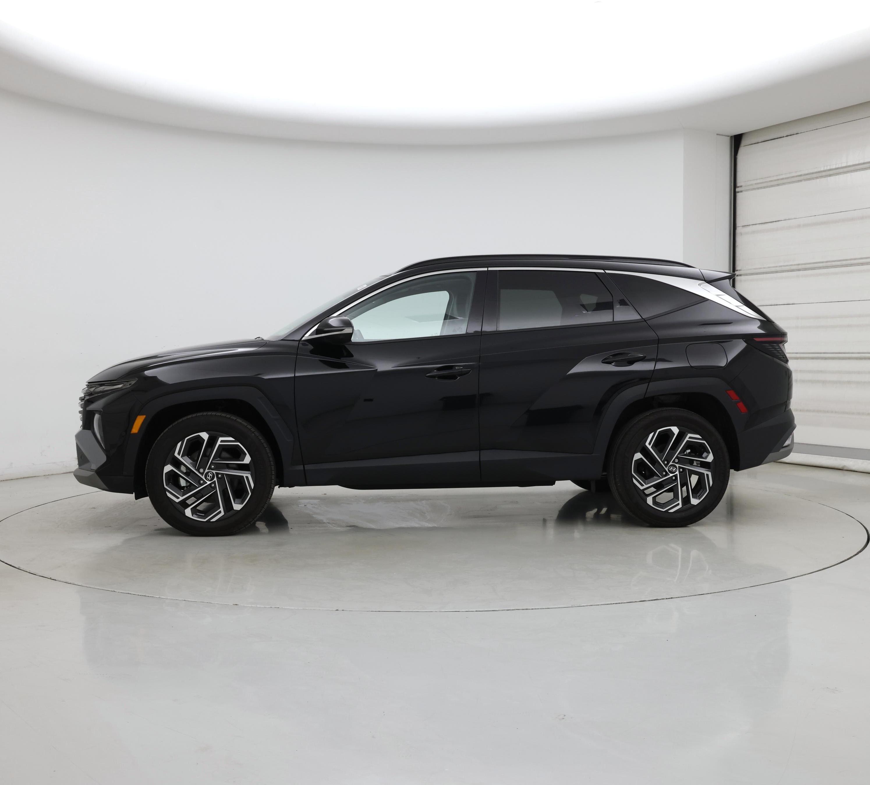 Thumbnail: 2025 Hyundai Tucson - 3
