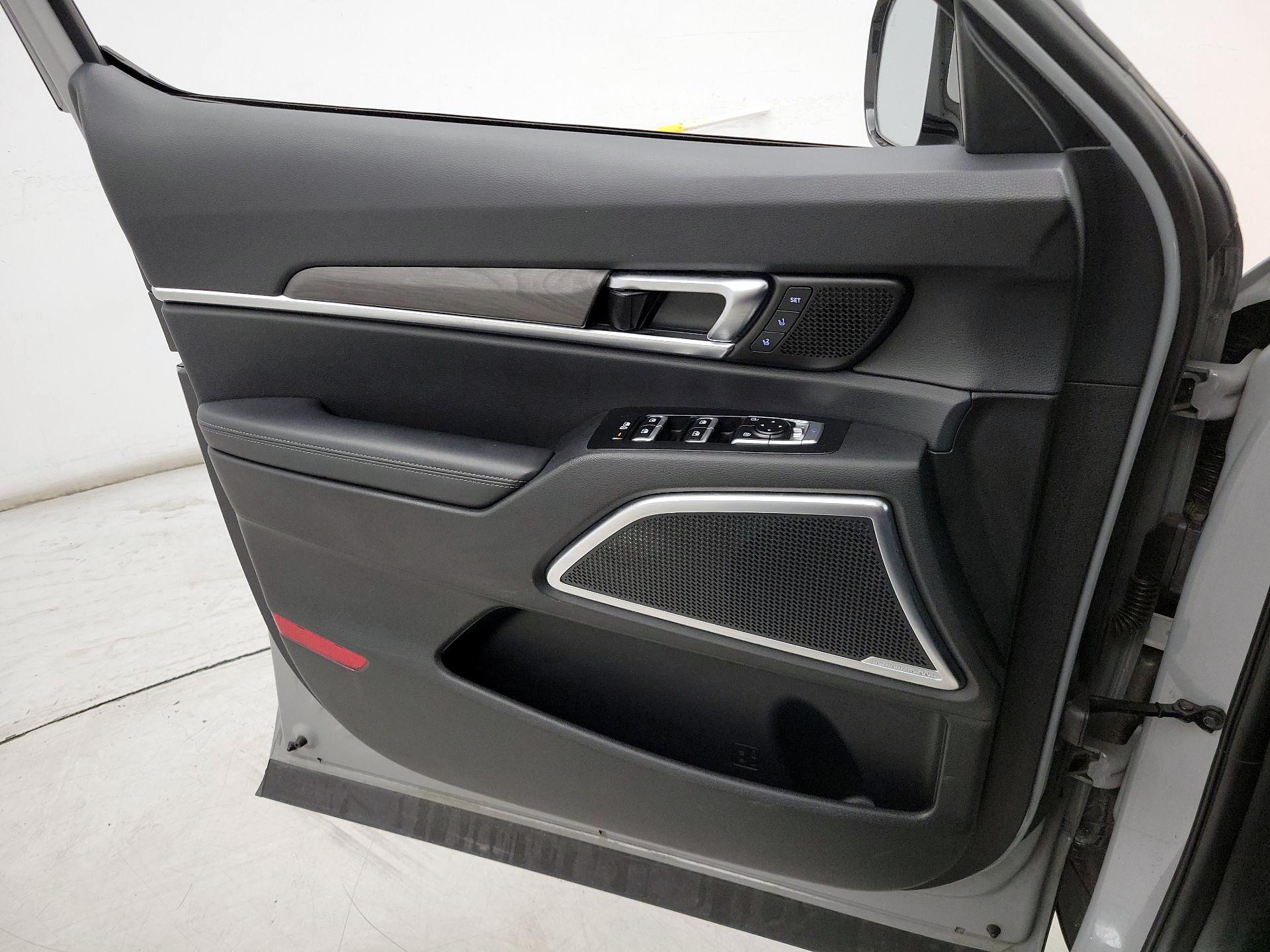 Thumbnail: 2024 Kia Telluride - 12