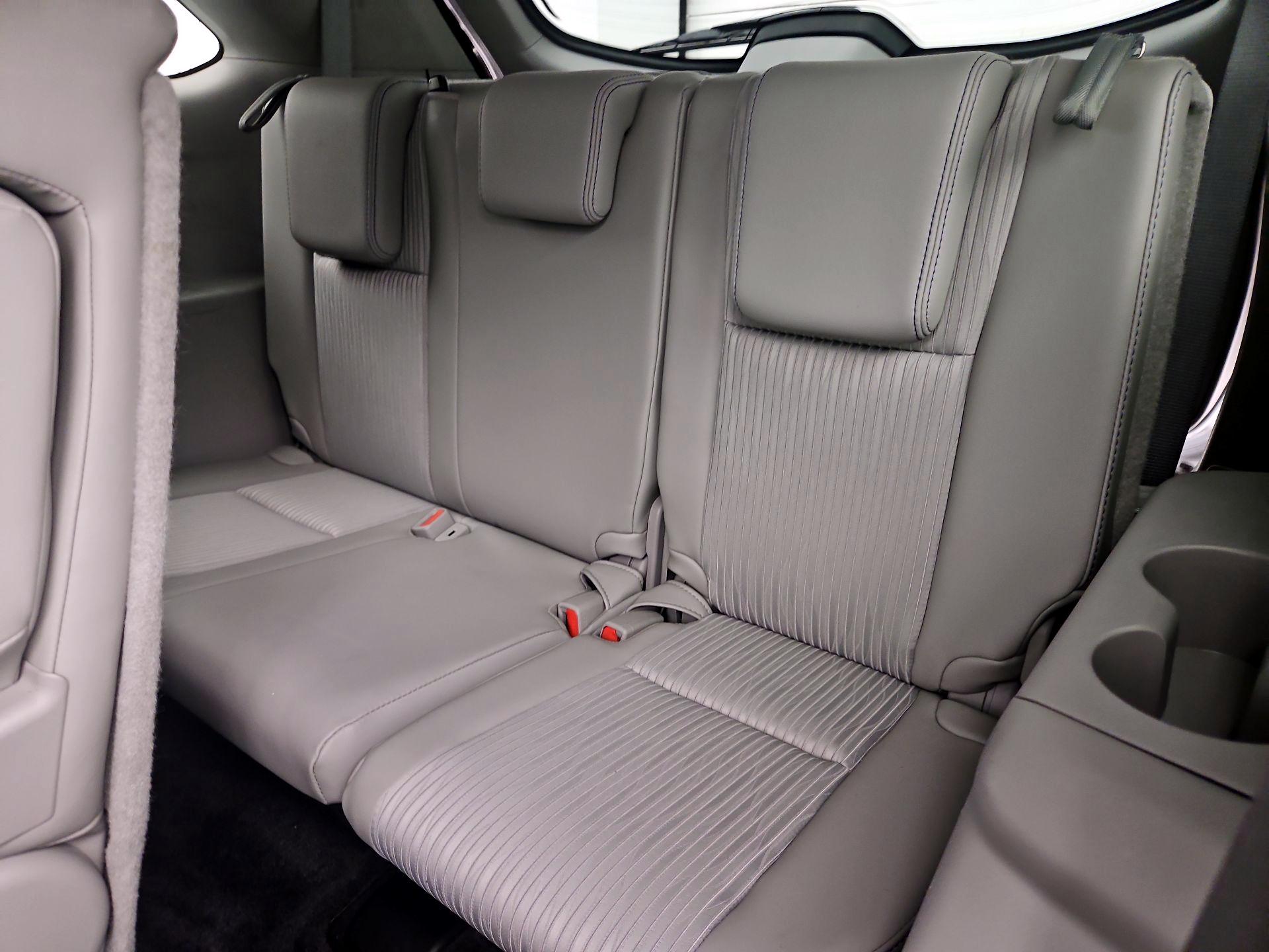 Thumbnail: 2015 Toyota Highlander - 20