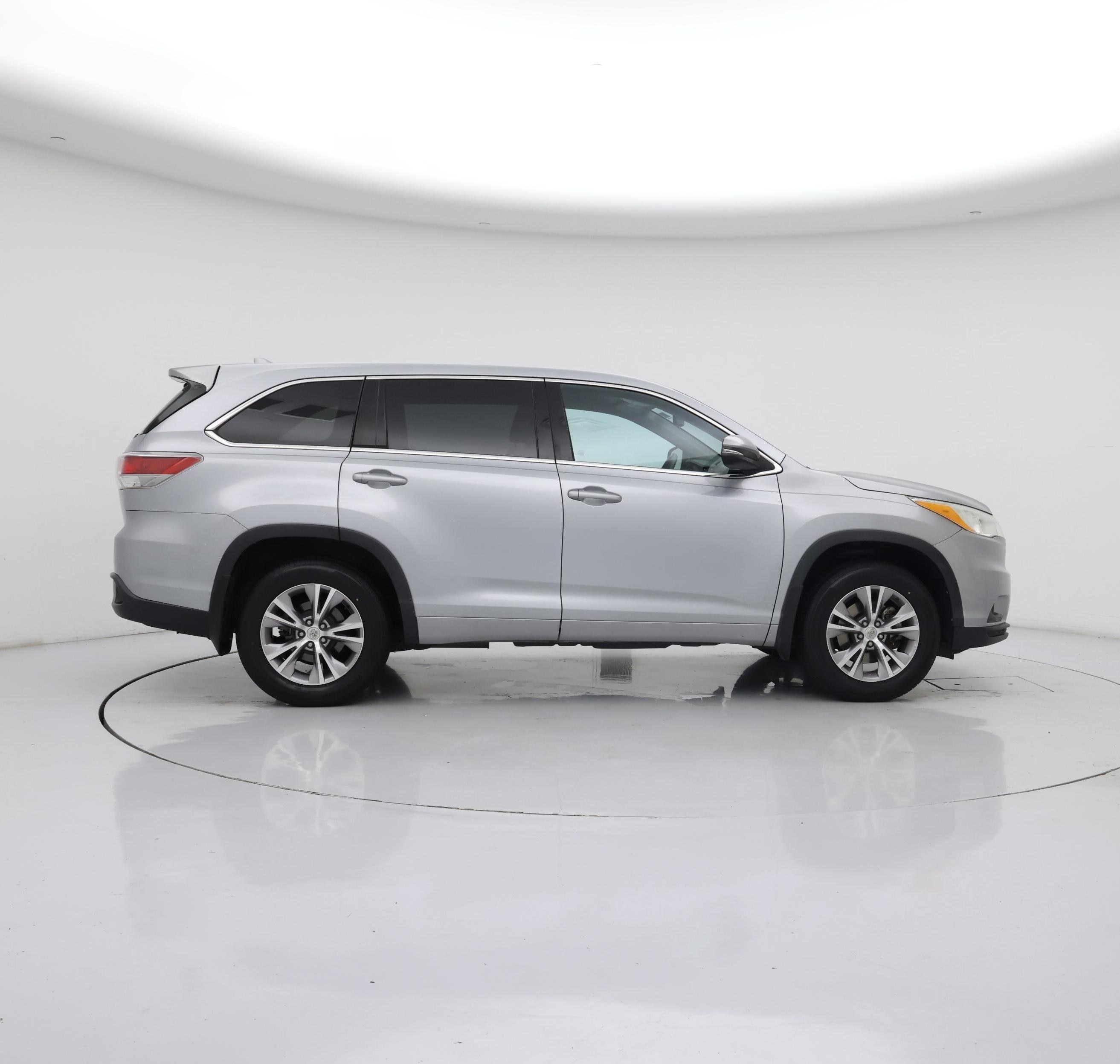 Thumbnail: 2015 Toyota Highlander - 7