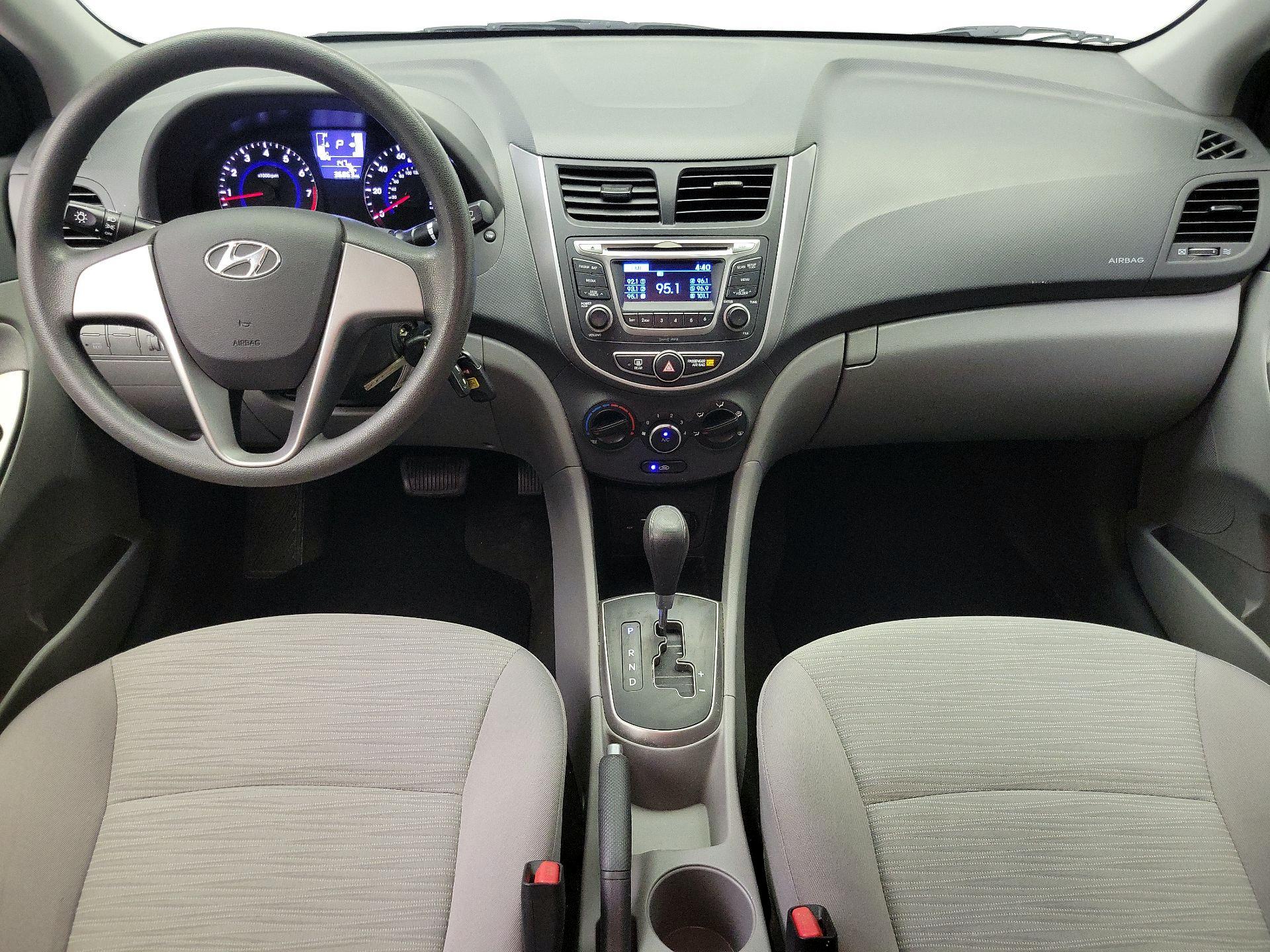 Thumbnail: 2016 Hyundai Accent - 9