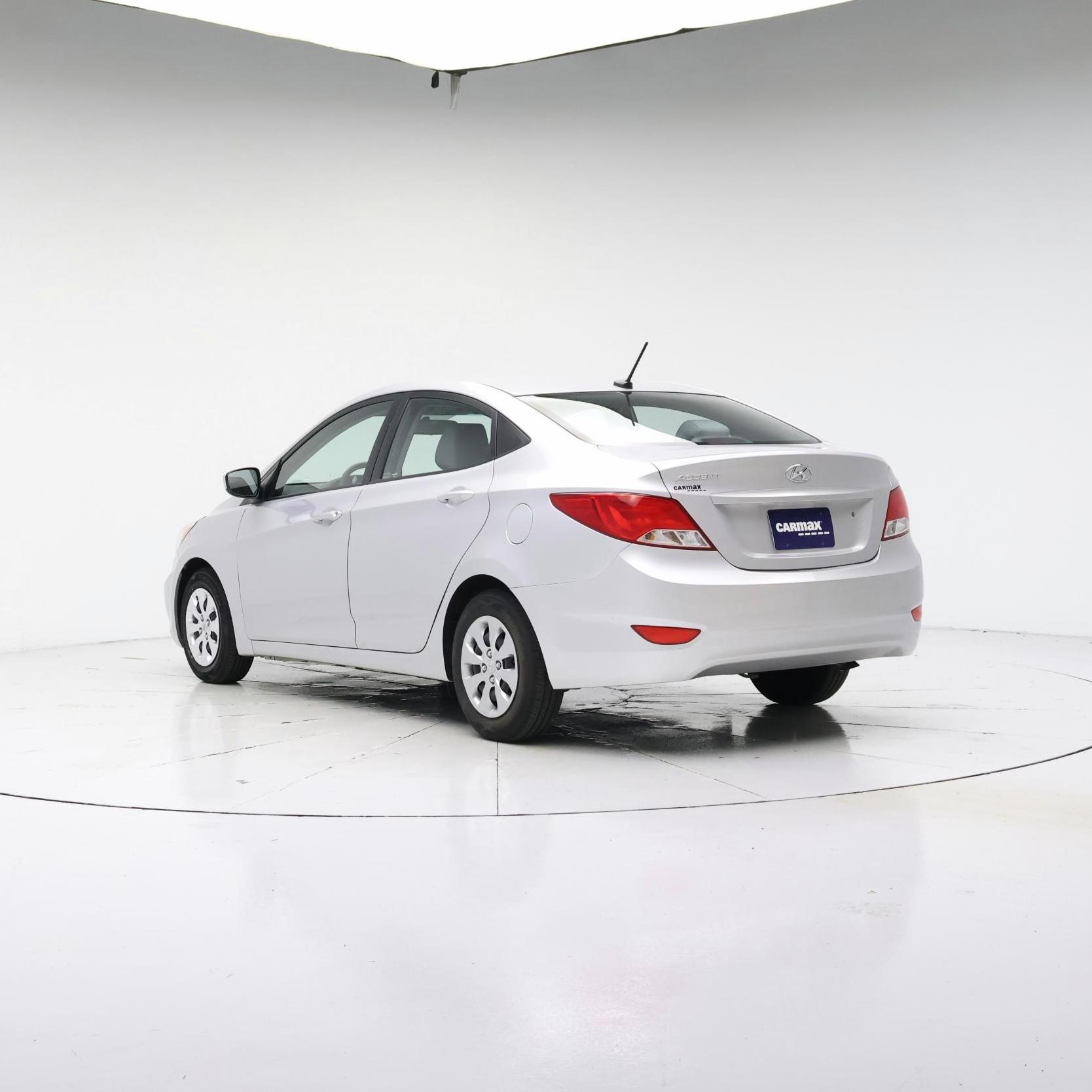Thumbnail: 2016 Hyundai Accent - 2