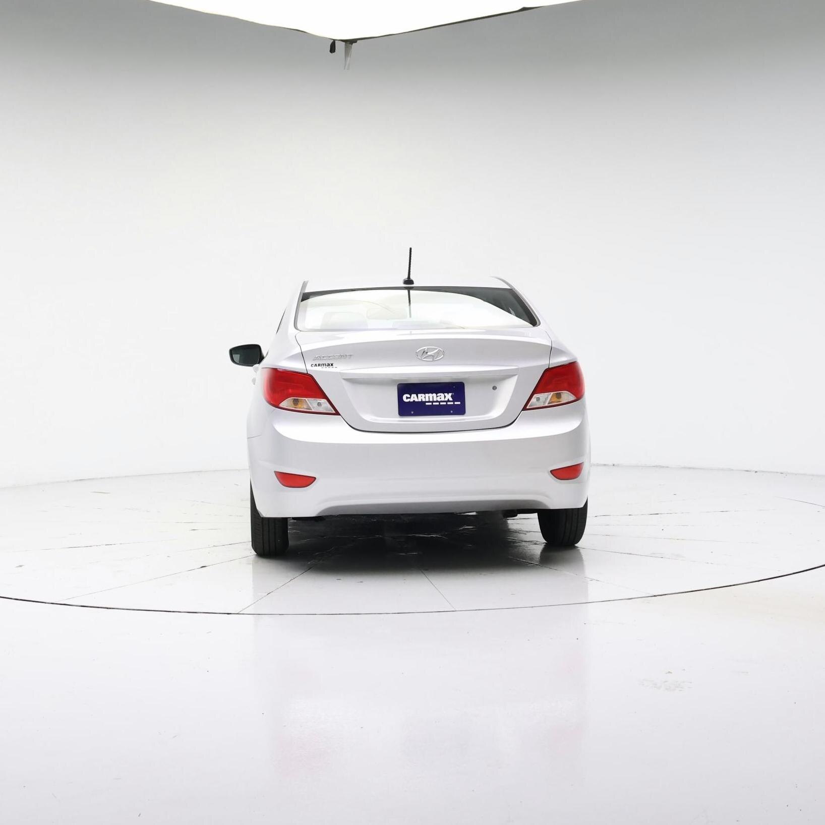 Thumbnail: 2016 Hyundai Accent - 6