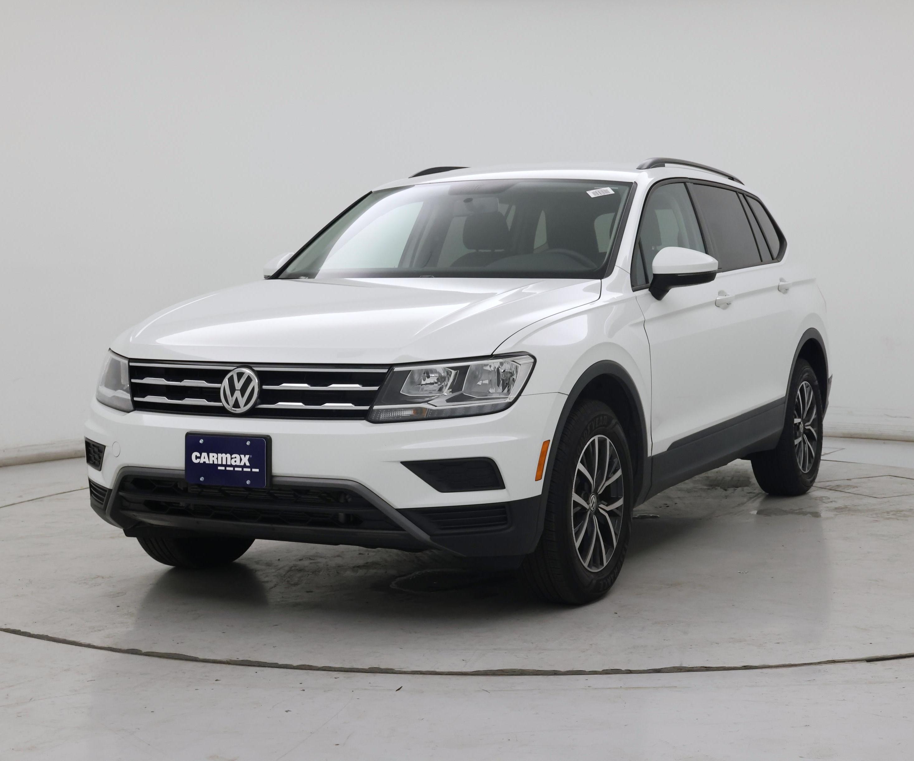 Thumbnail: 2021 Volkswagen Tiguan - 4