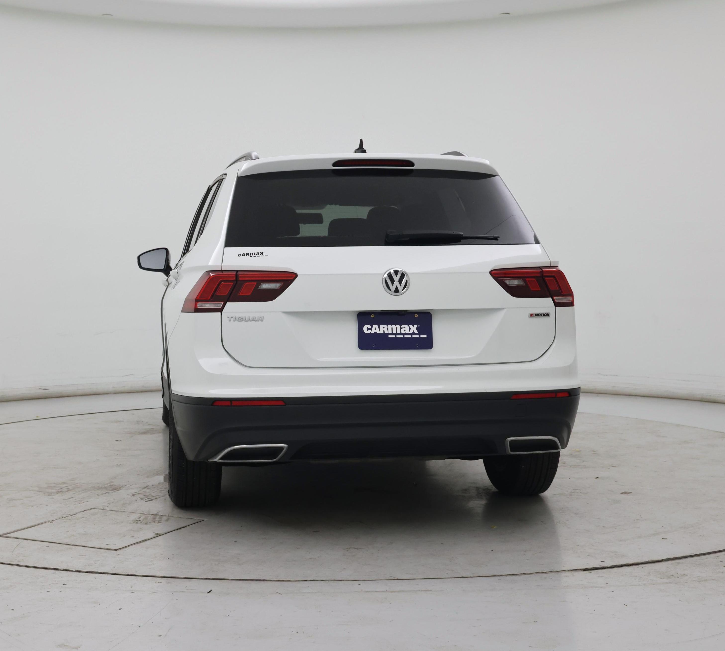 Thumbnail: 2021 Volkswagen Tiguan - 6